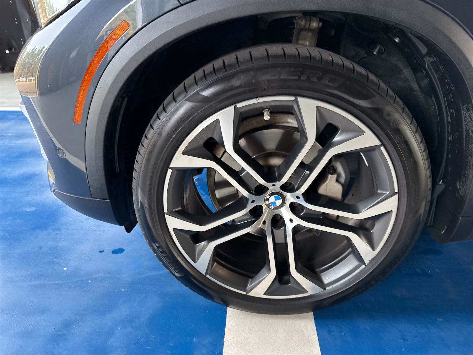 2021 BMW X5  sDrive40i RWD