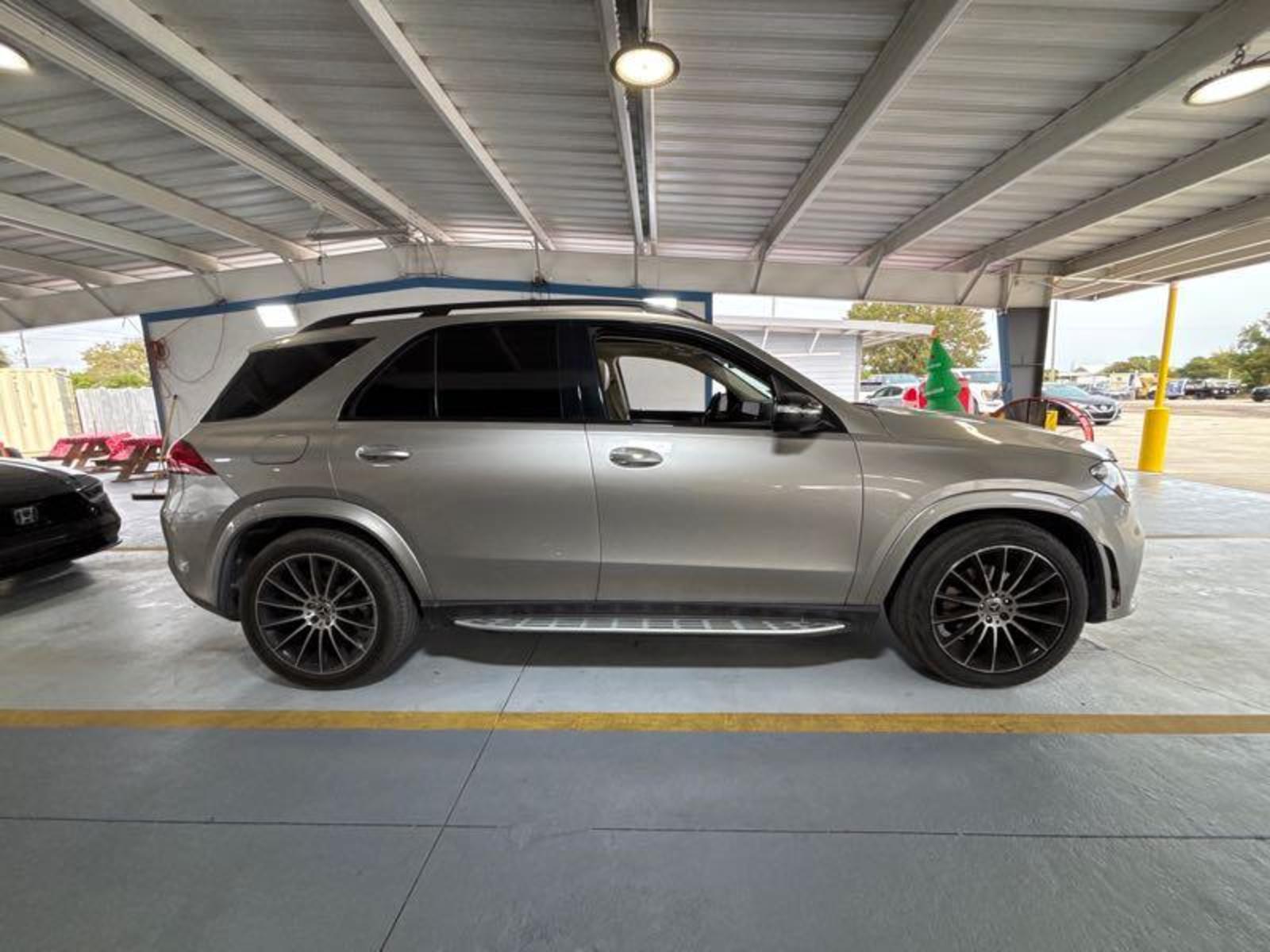 2022 Mercedes-Benz GLE   RWD