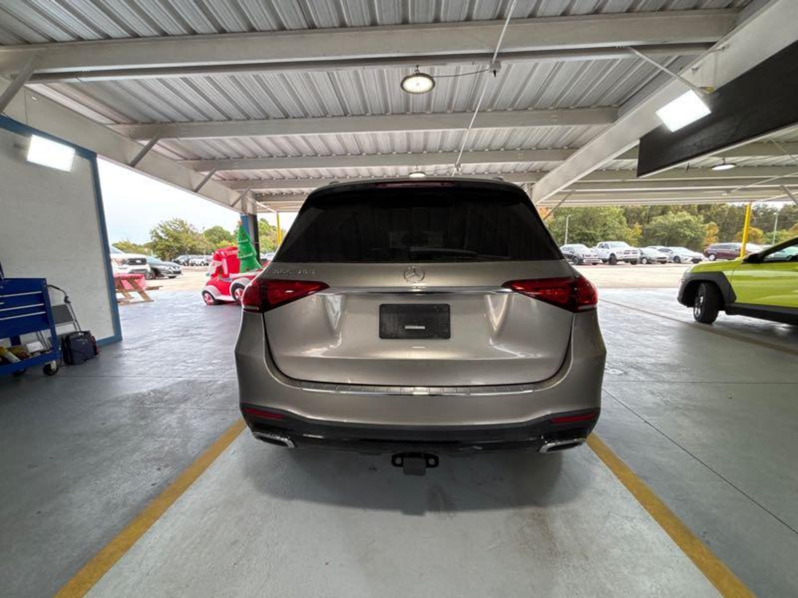 2022 Mercedes-Benz GLE   RWD