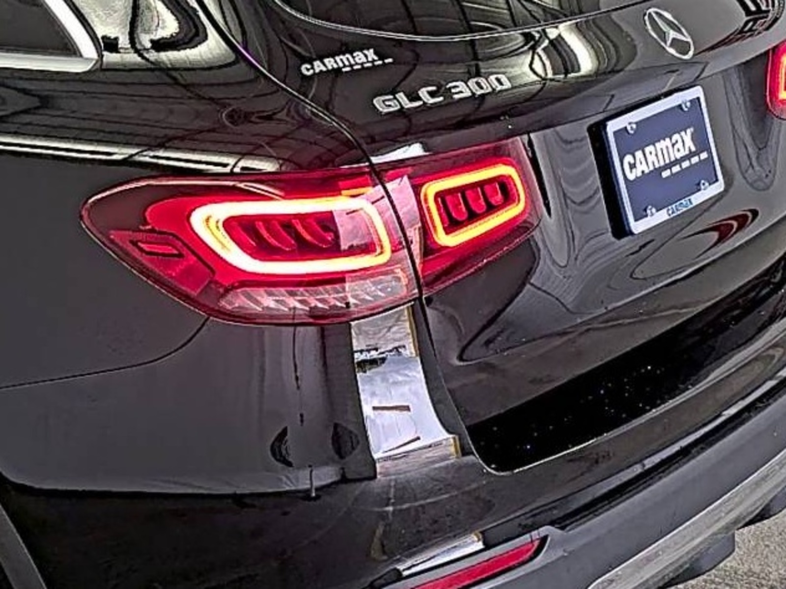 2021 Mercedes-Benz GLC   AWD