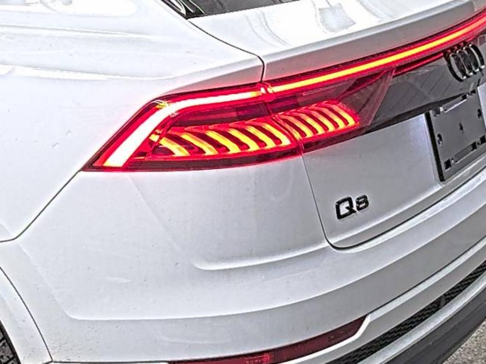 2021 Audi Q8  Premium Plus AWD