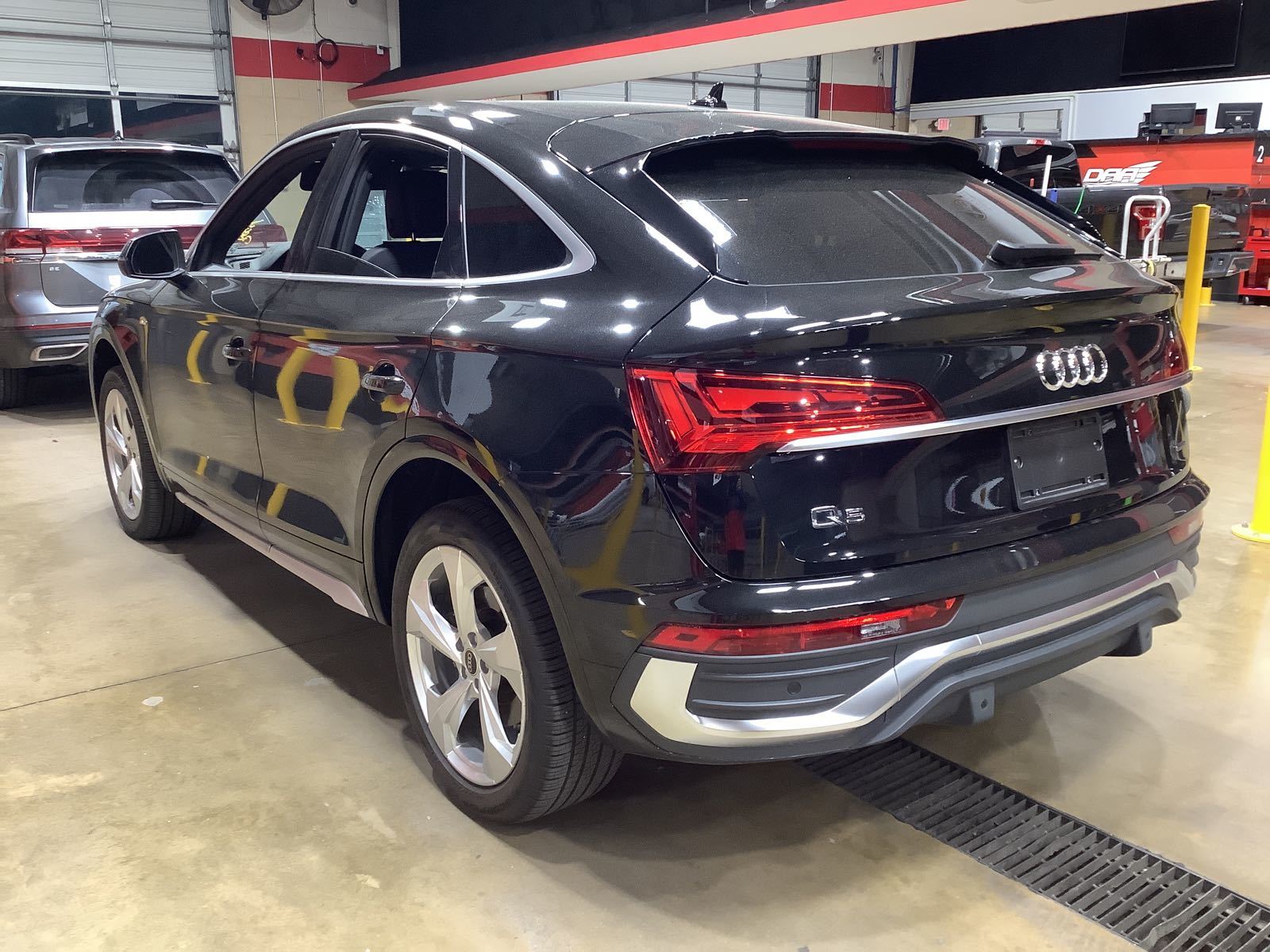 2025 Audi Q5   AWD