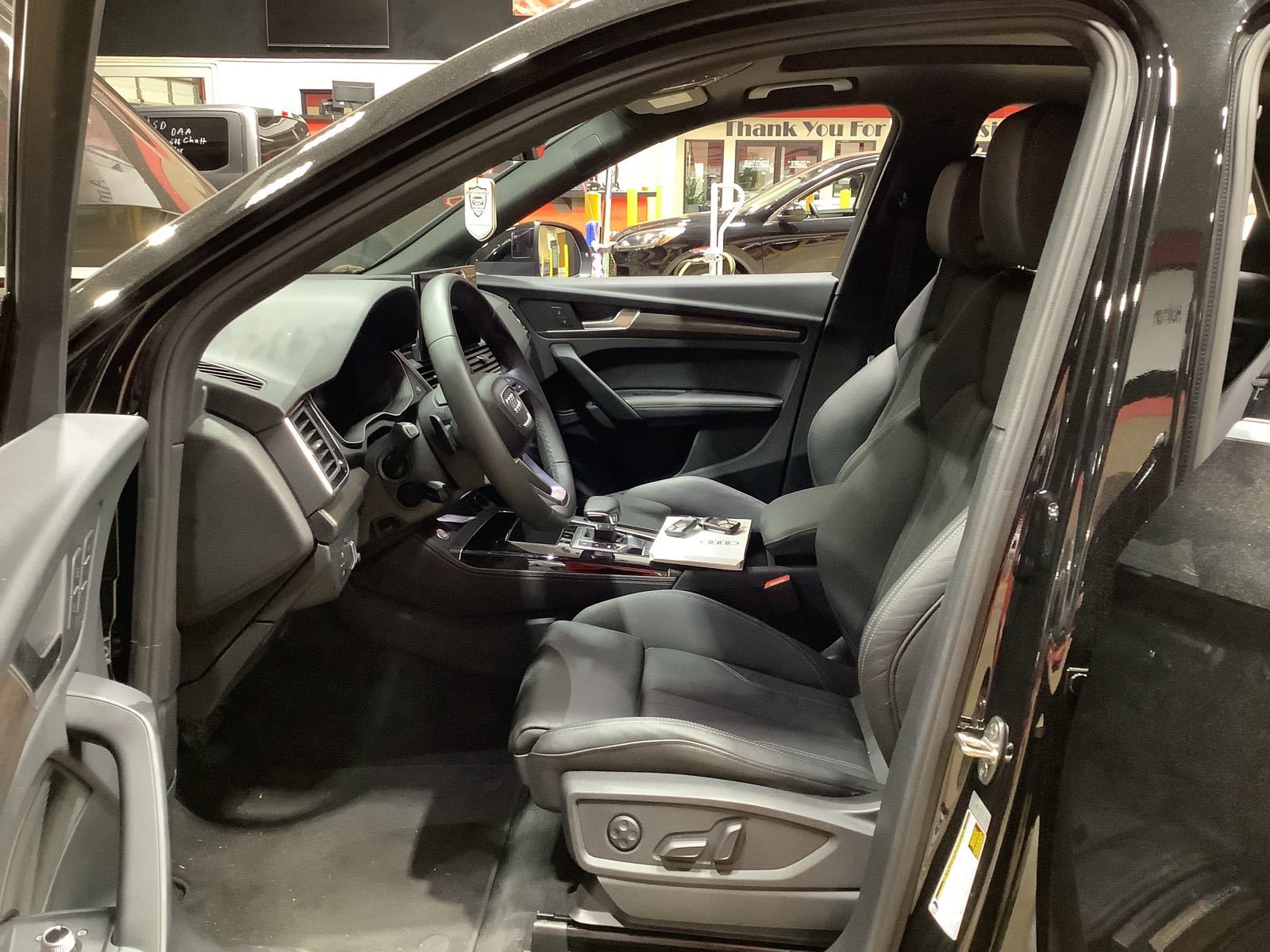 2025 Audi Q5   AWD