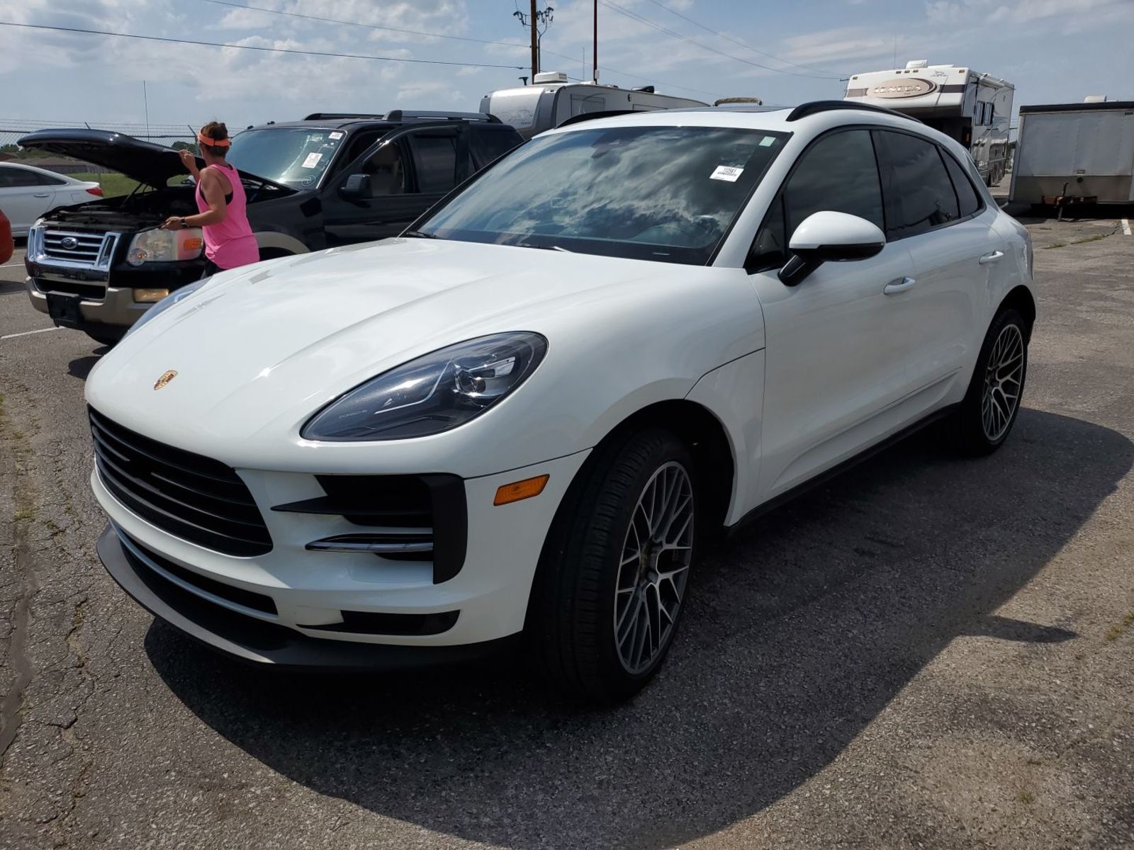 2020 Porsche macan  S AWD