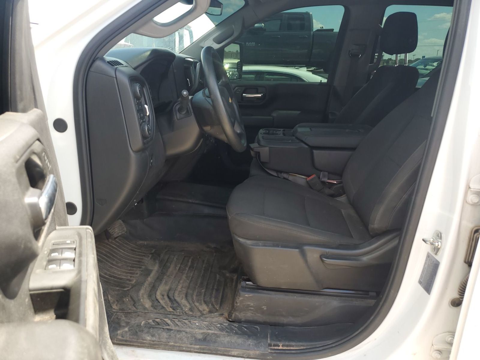 2025 Chevrolet Silverado 3500   AWD