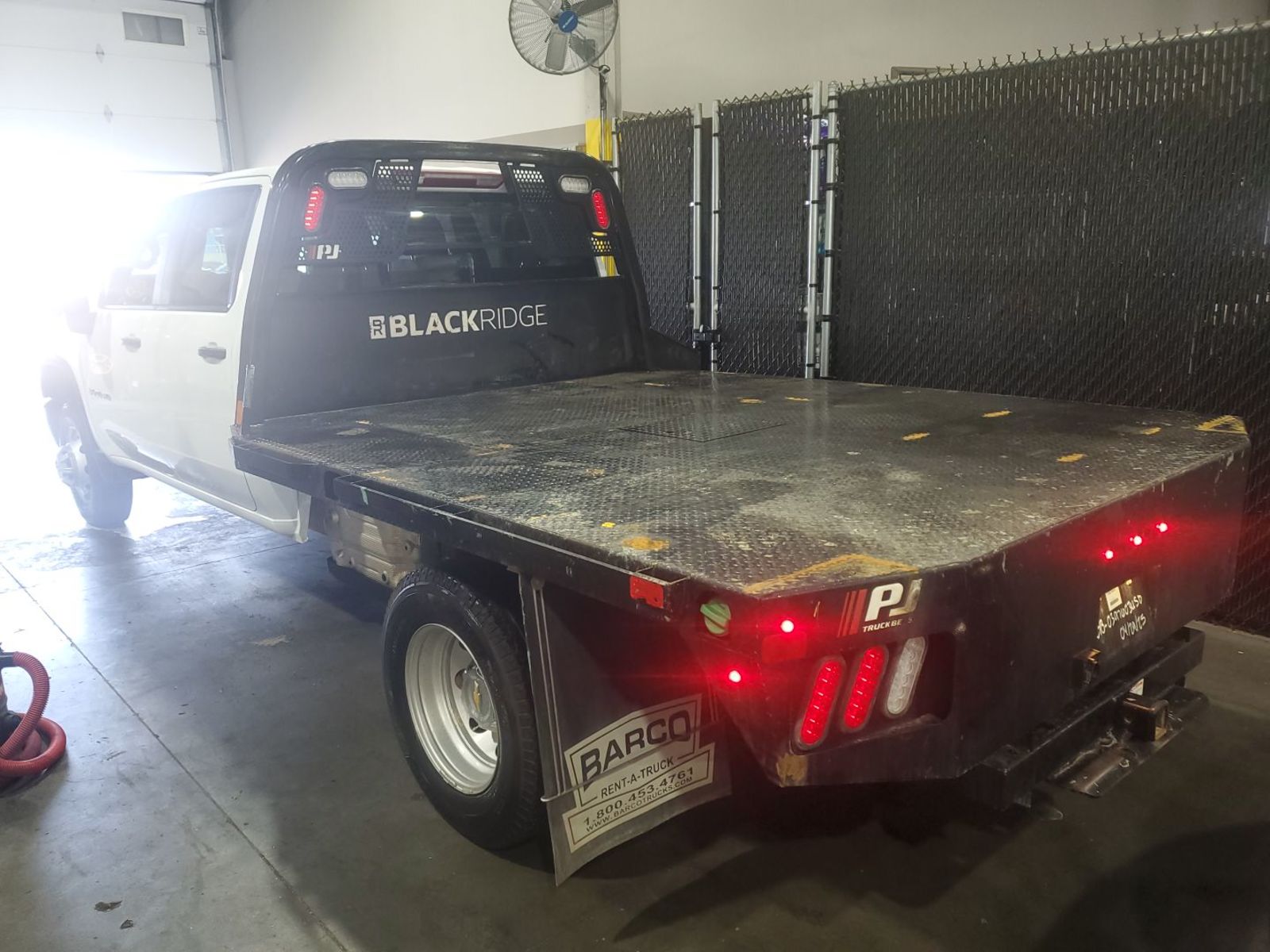 2025 Chevrolet Silverado 3500   AWD