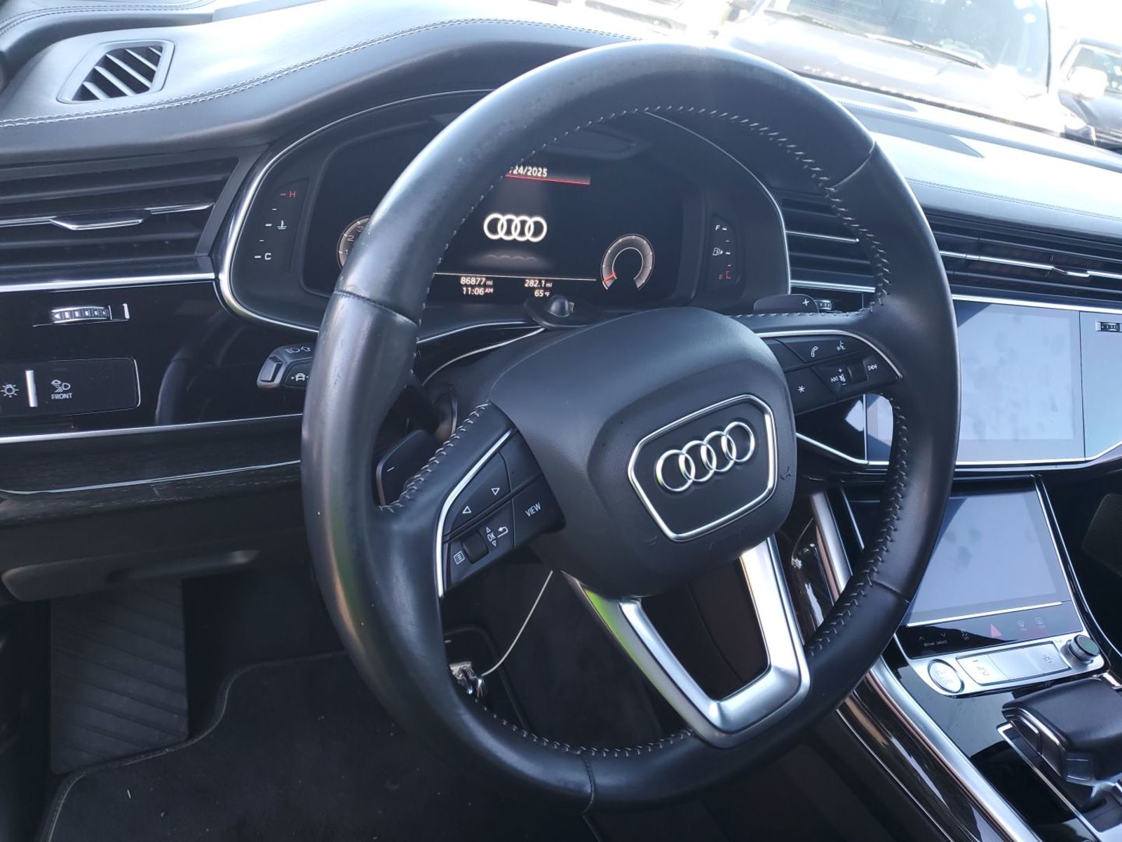2019 Audi Q8  Prestige AWD