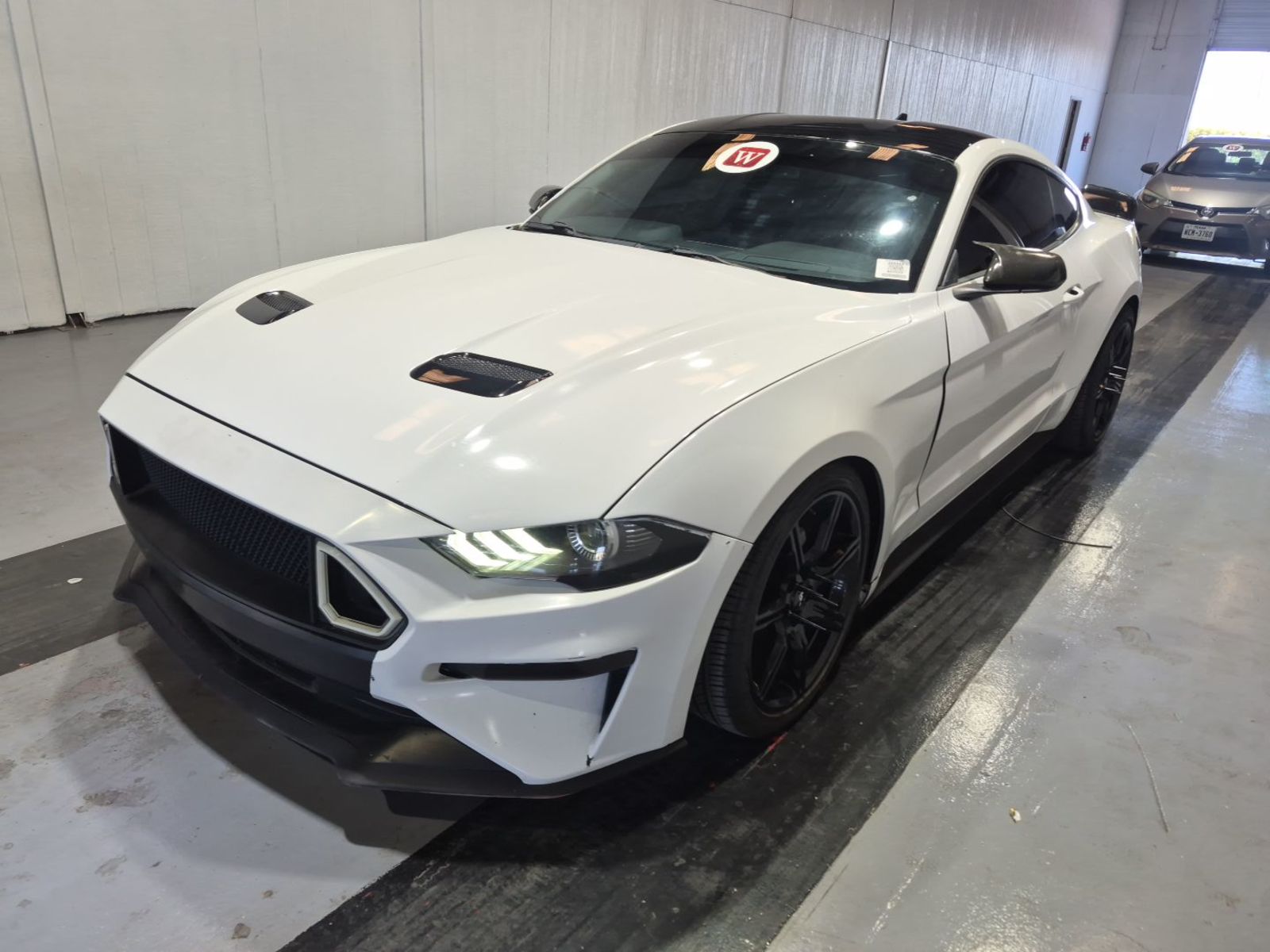 2020 Ford Mustang   RWD