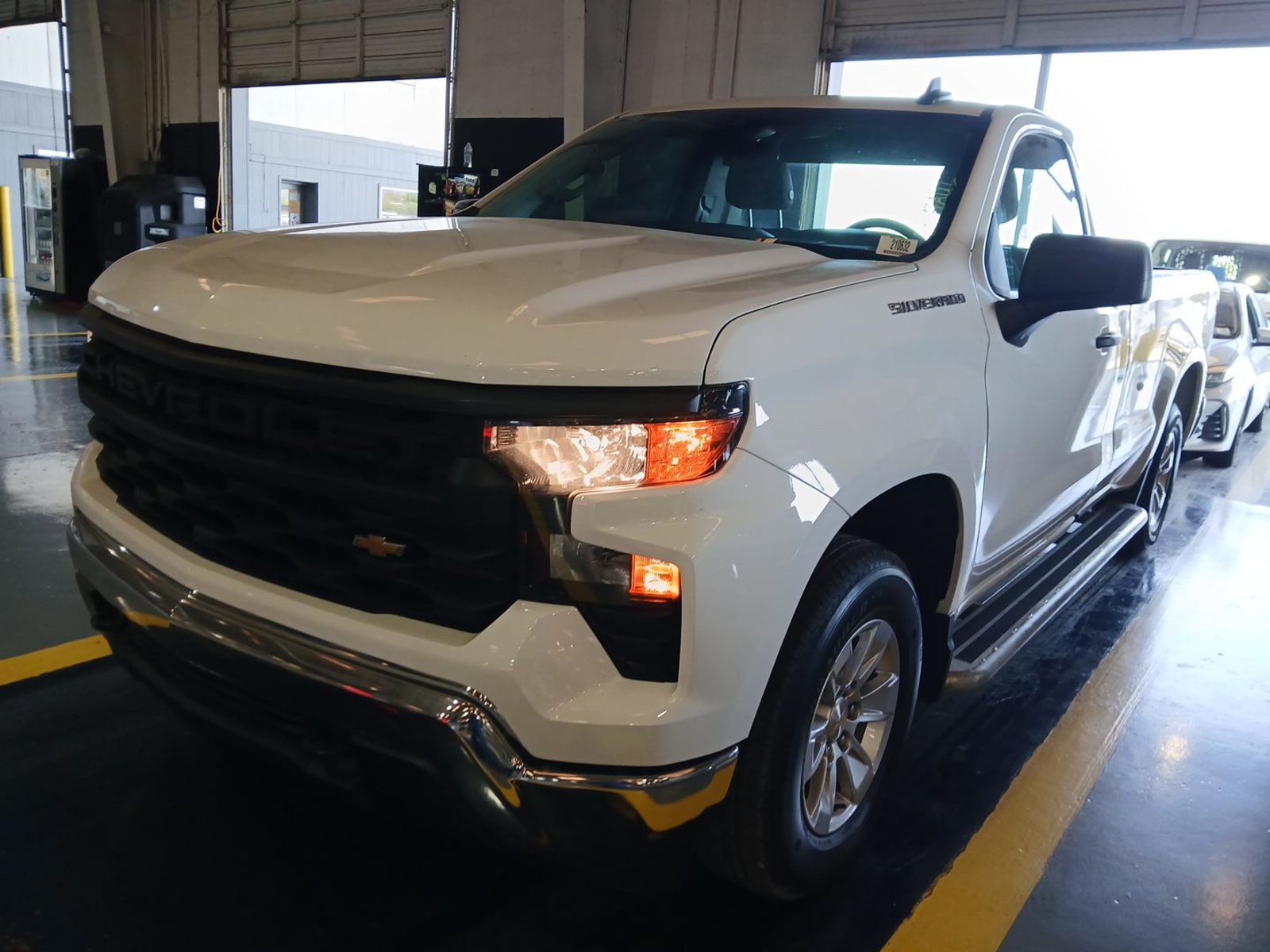 2025 Chevrolet Silverado 1500   RWD