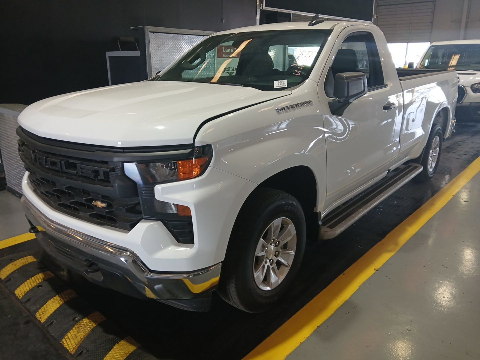 2025 Chevrolet Silverado 1500   RWD