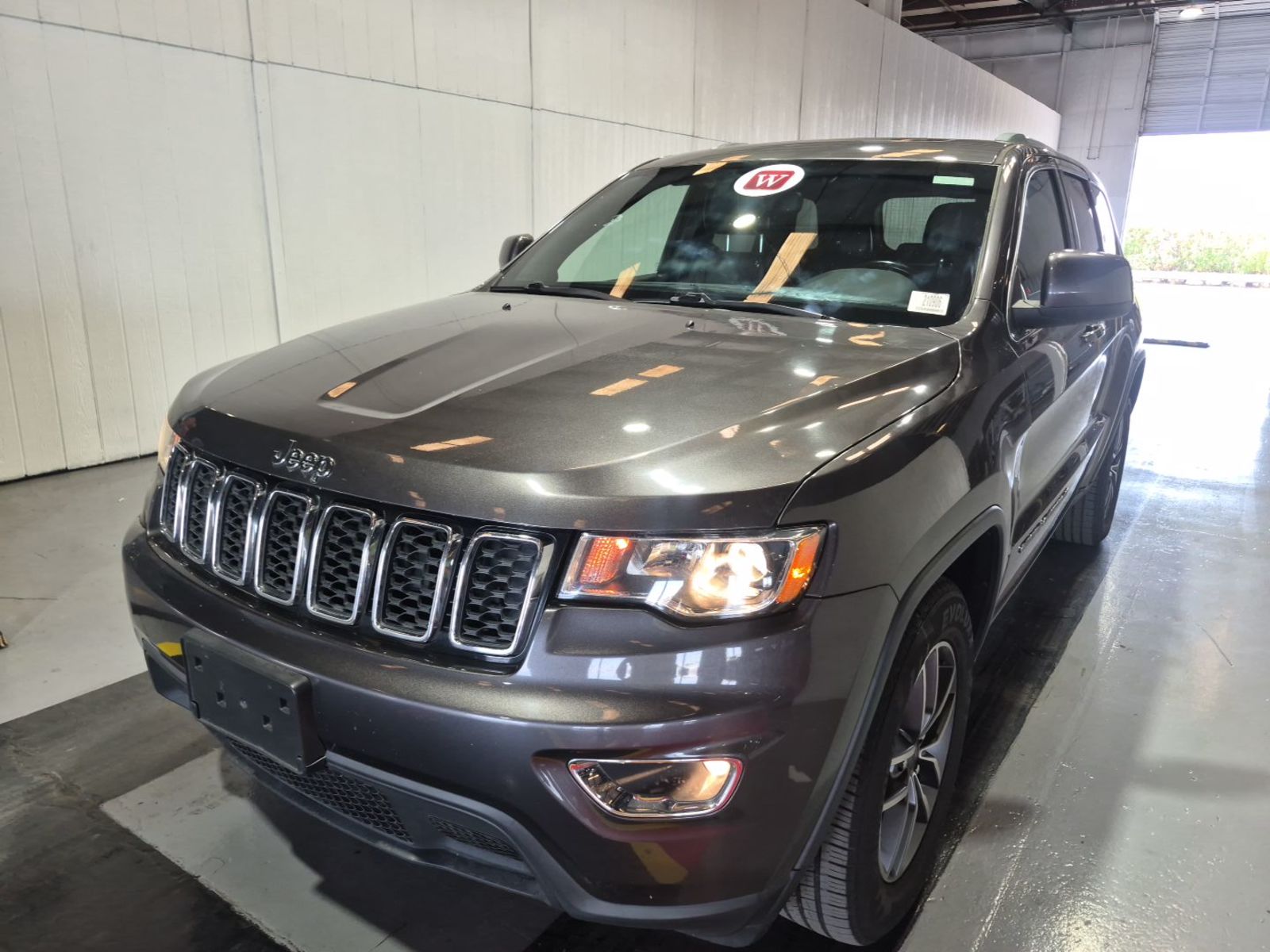 2020 Jeep Grand Cherokee   RWD