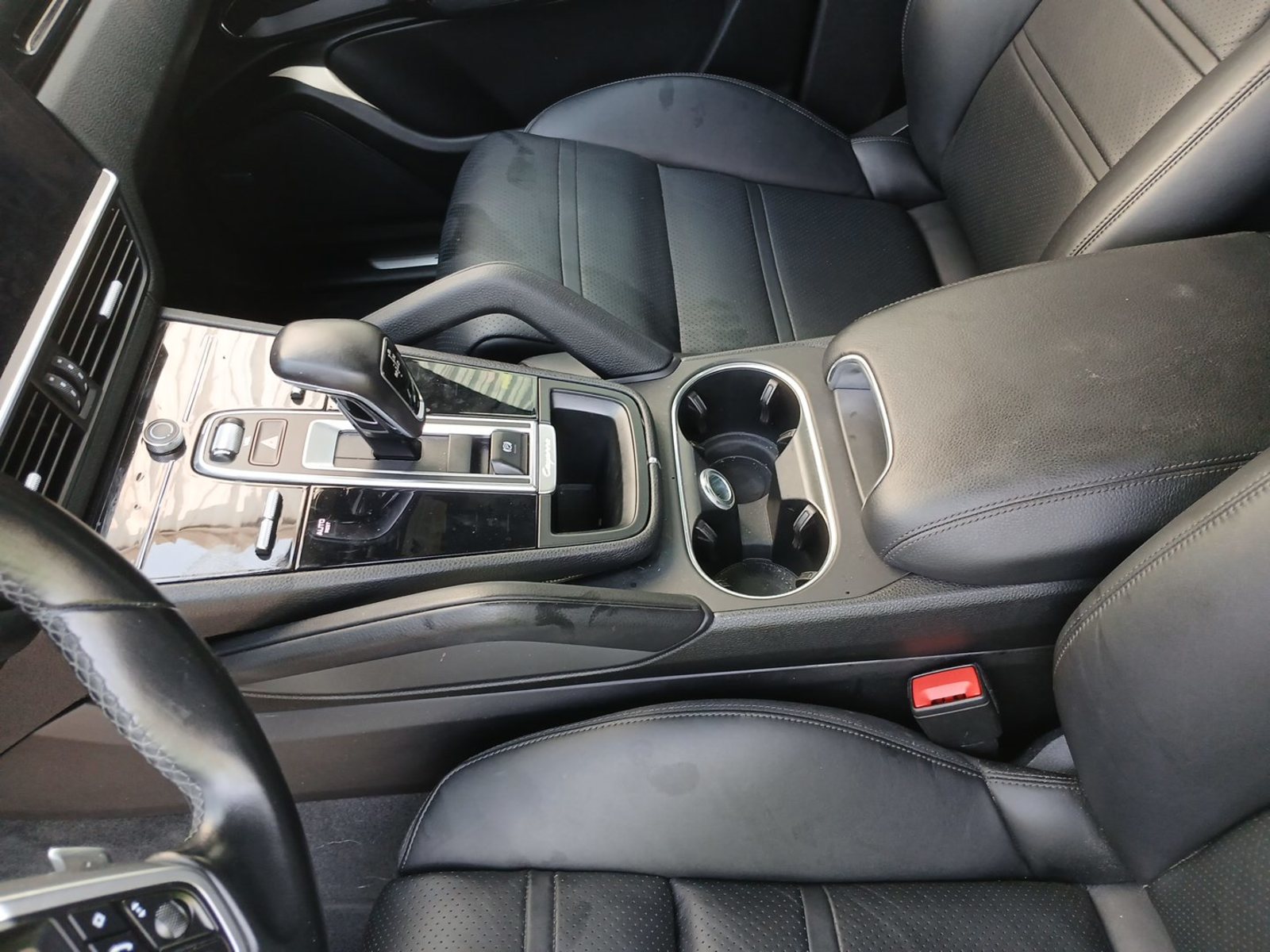 2020 Porsche cayenne  S AWD