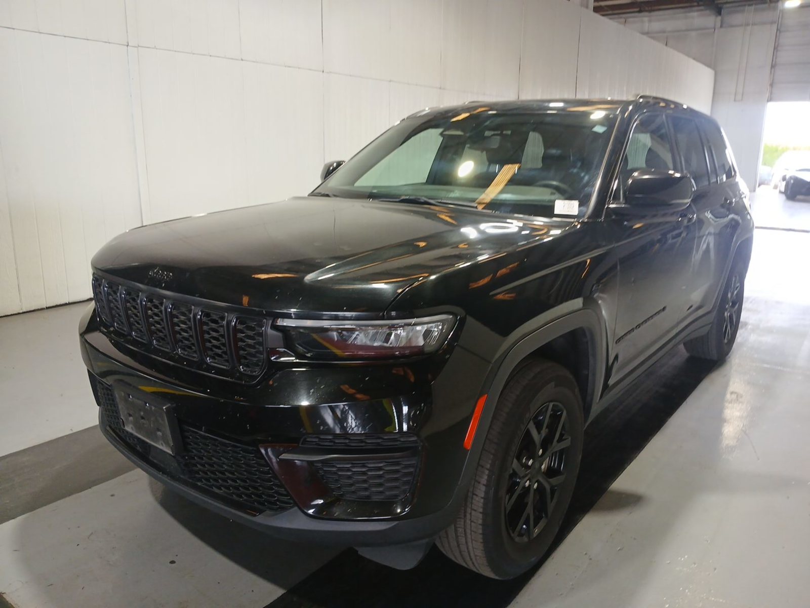 2024 Jeep Grand Cherokee   AWD