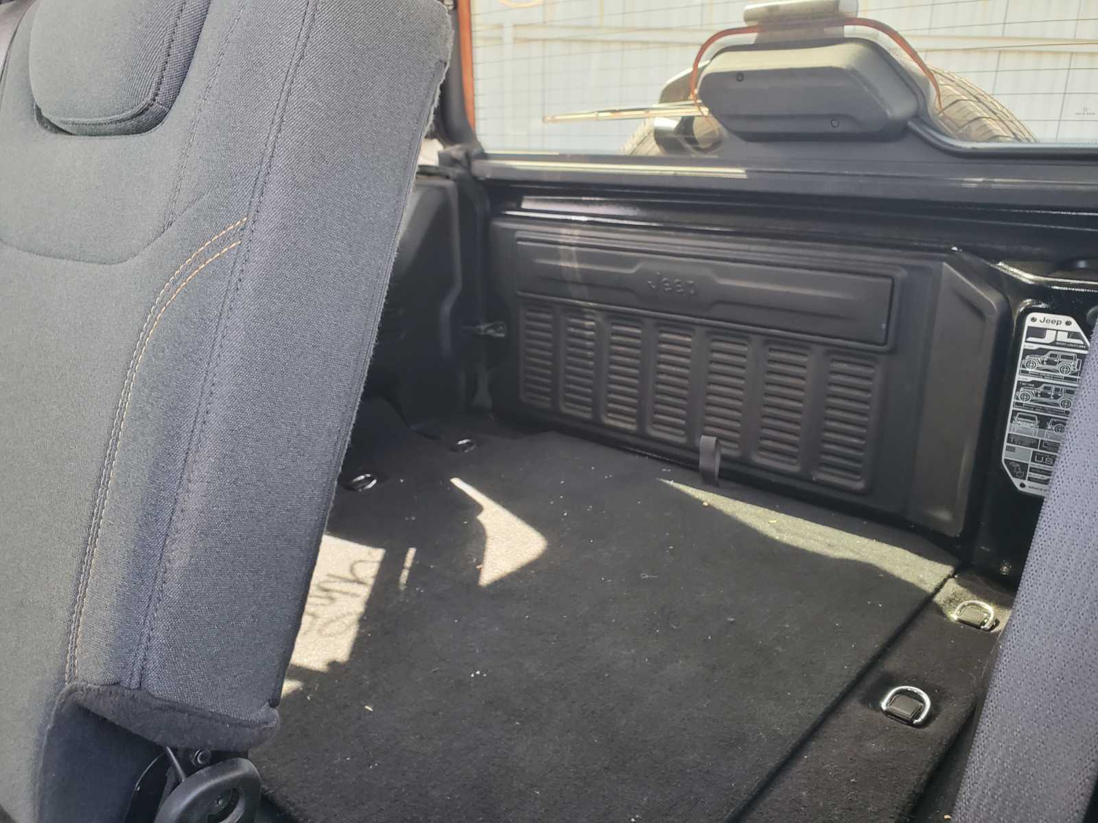 2024 Jeep Wrangler  Sahara AWD