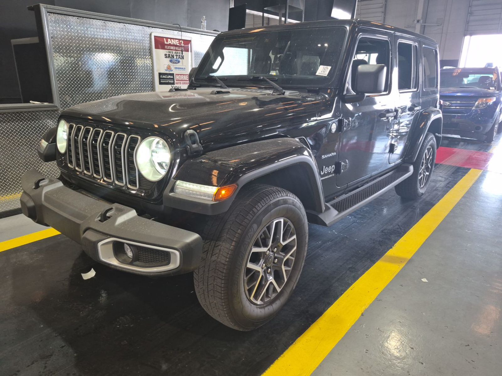 2024 Jeep Wrangler  Sahara AWD