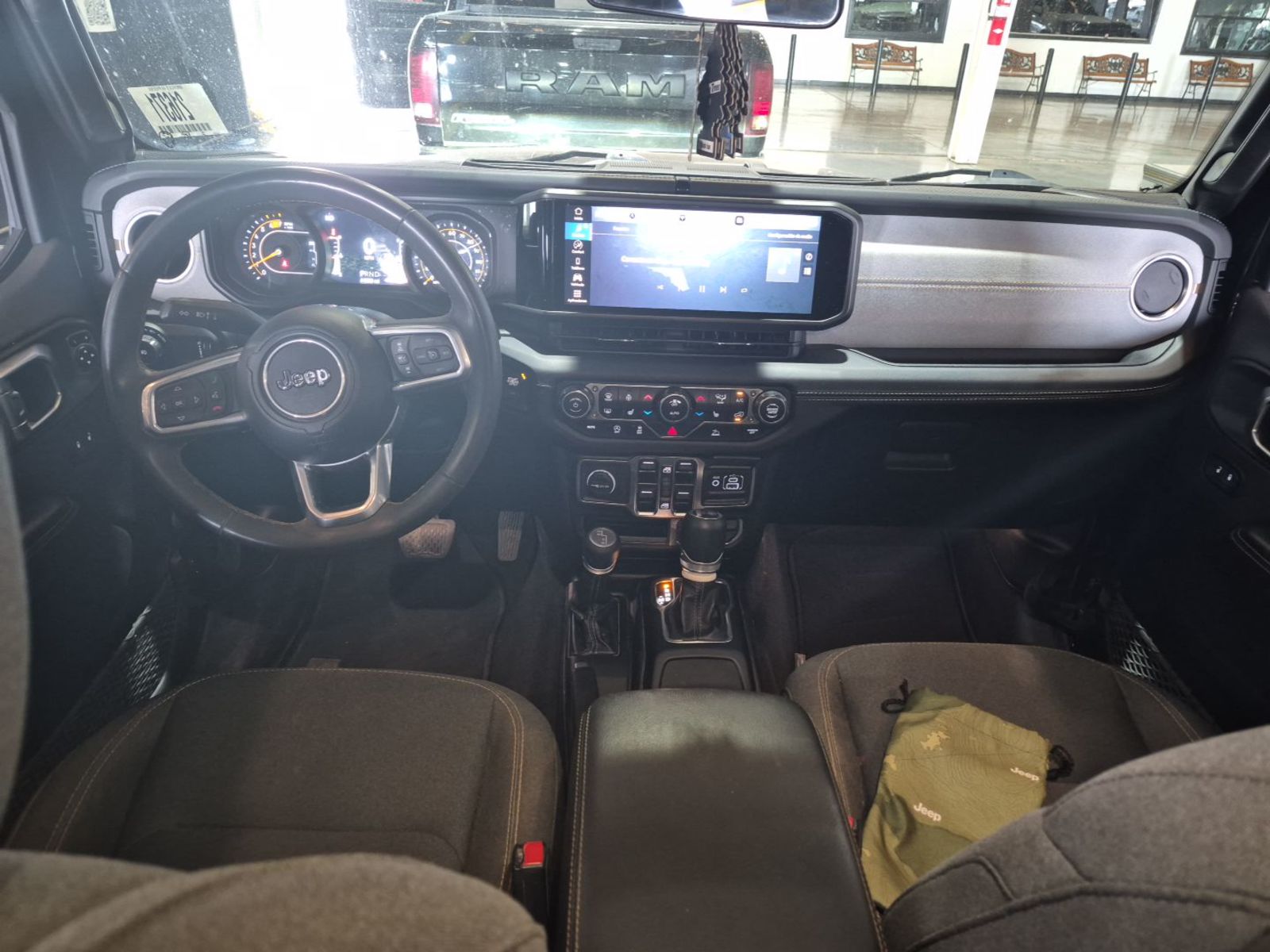 2024 Jeep Wrangler  Sahara AWD