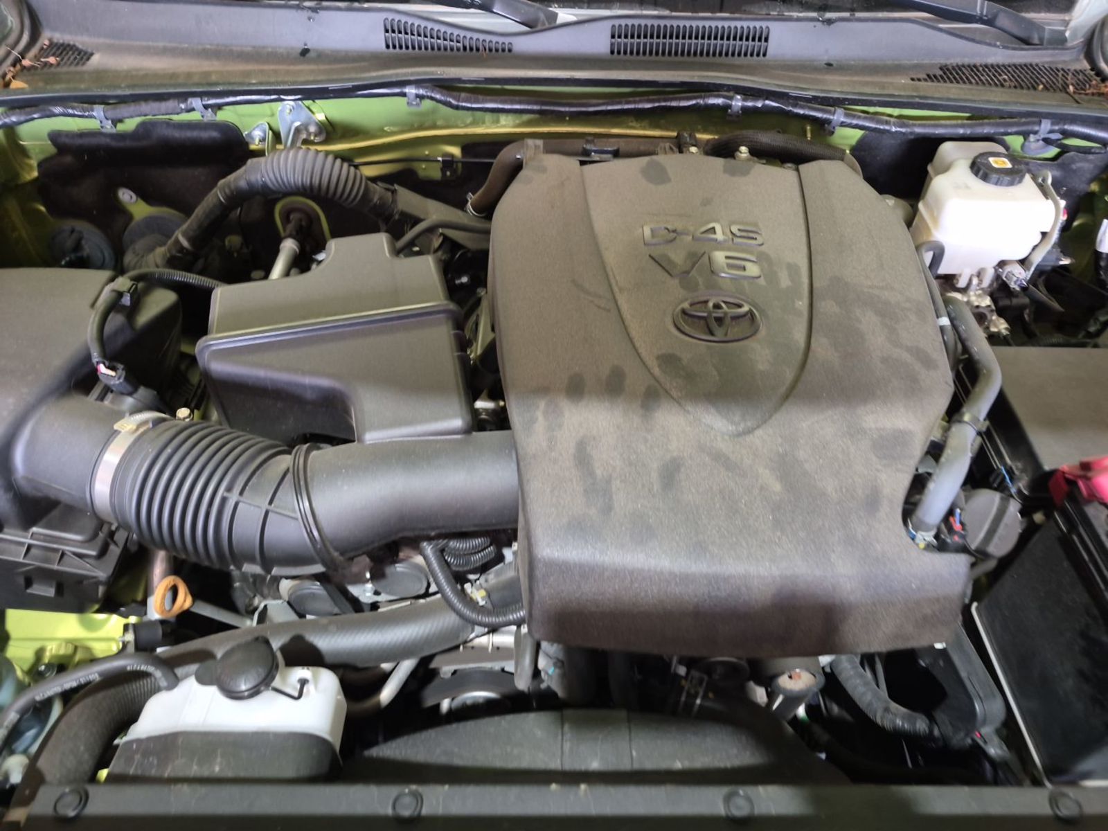 2023 Toyota Tacoma   AWD