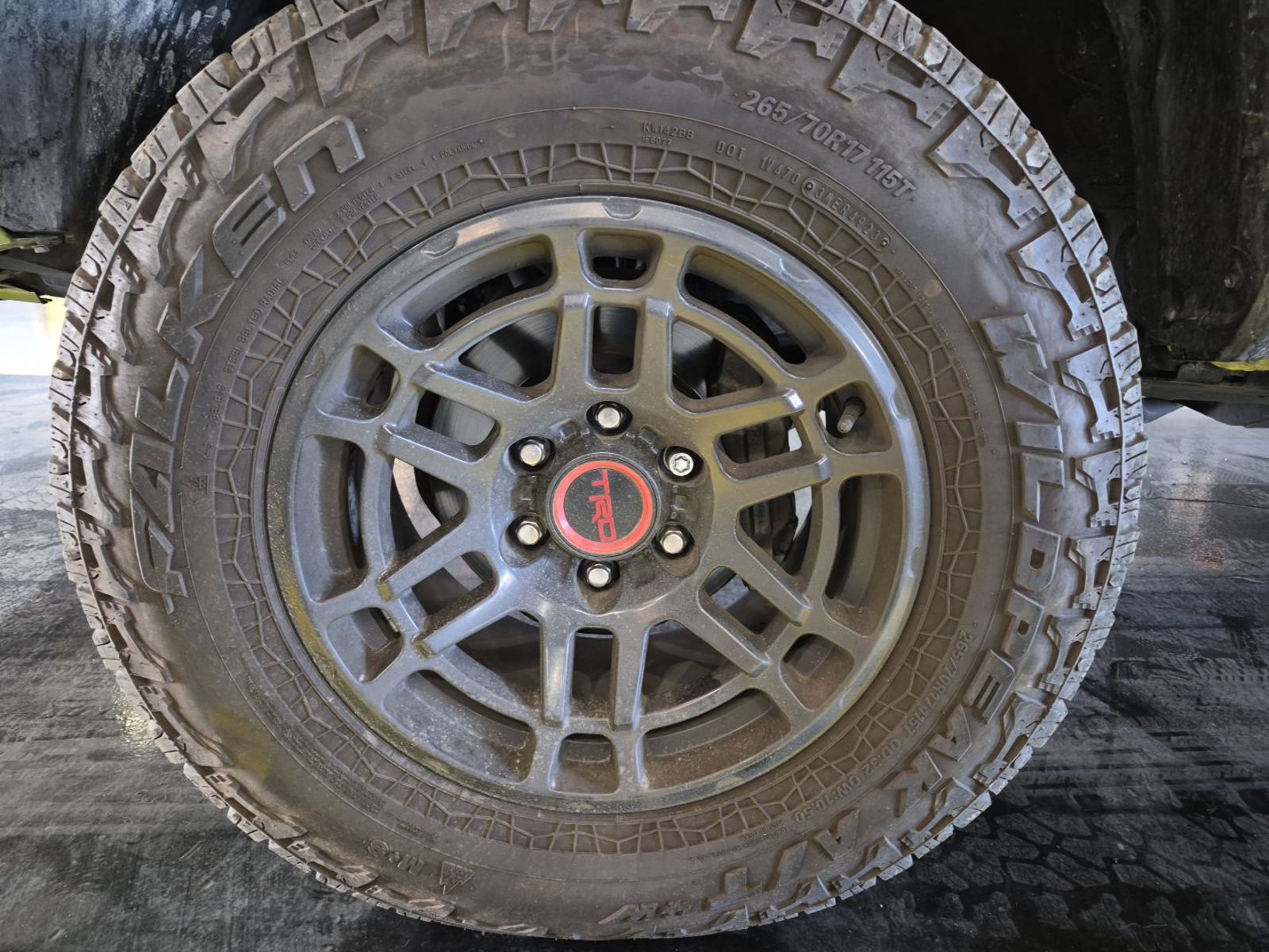 2023 Toyota Tacoma   AWD
