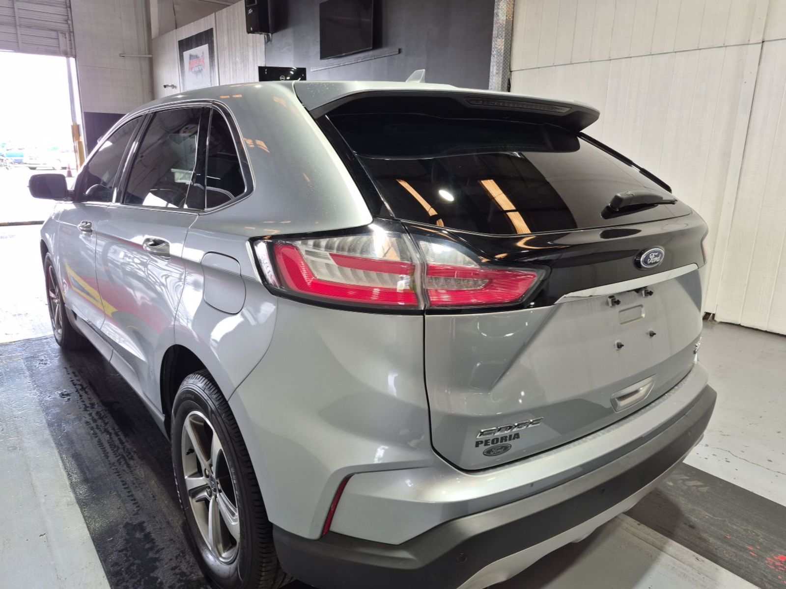 2020 Ford Edge  SEL FWD