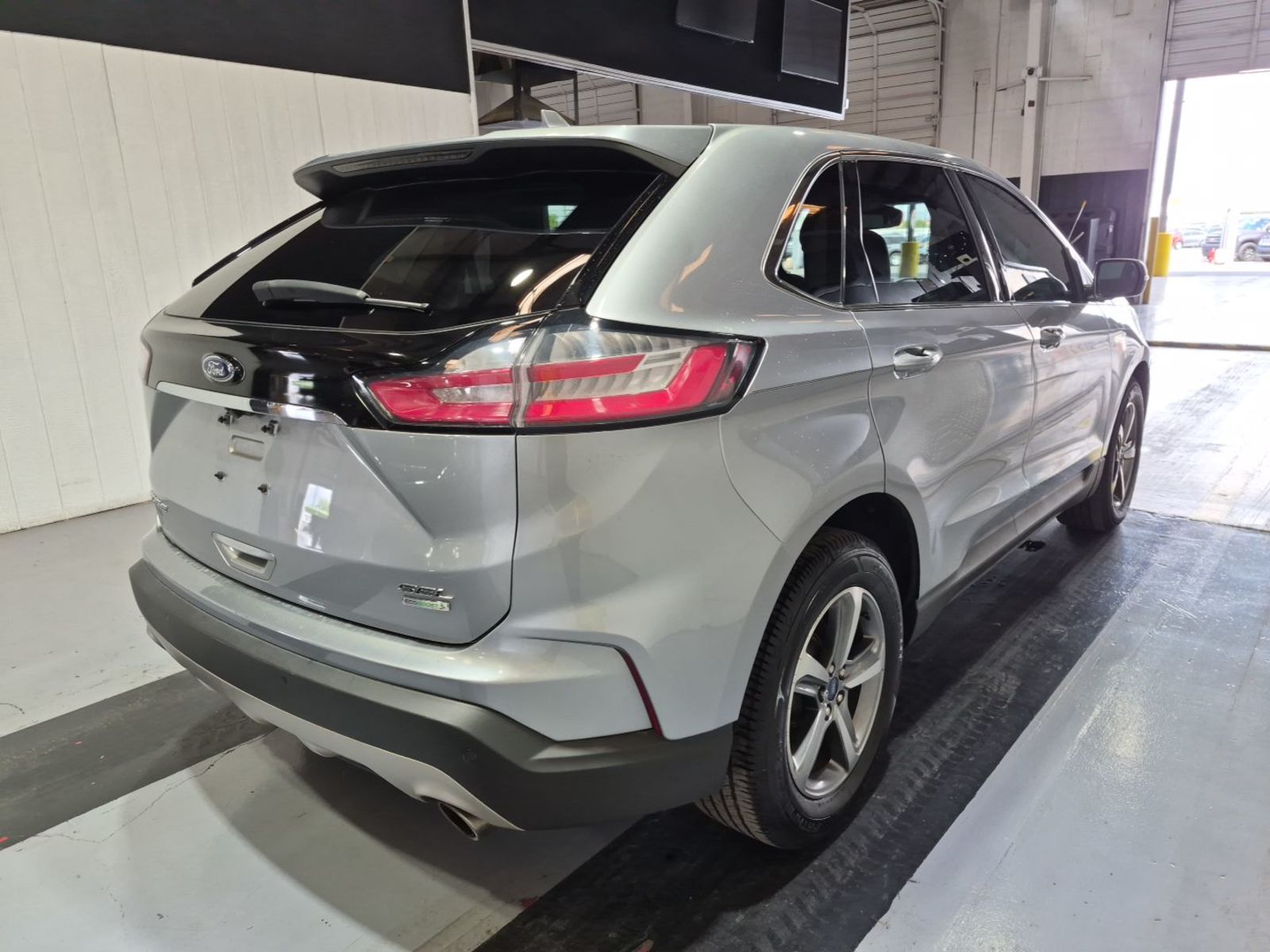 2020 Ford Edge  SEL FWD