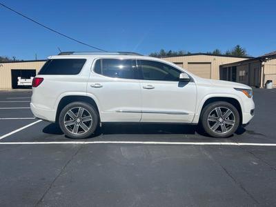 2017 GMC Acadia
