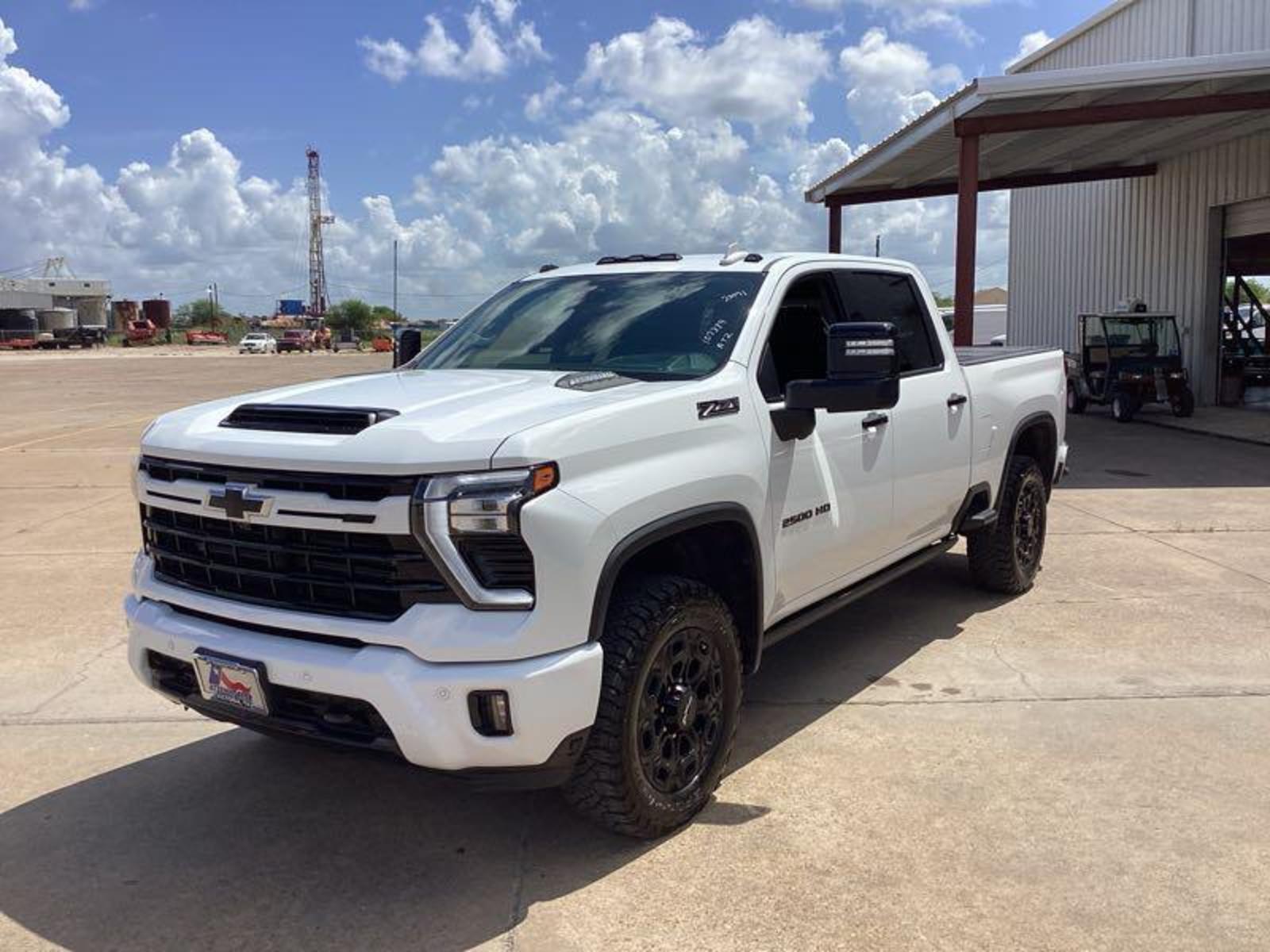 2024 Chevrolet Silverado 2500  2500HD LTZ AWD