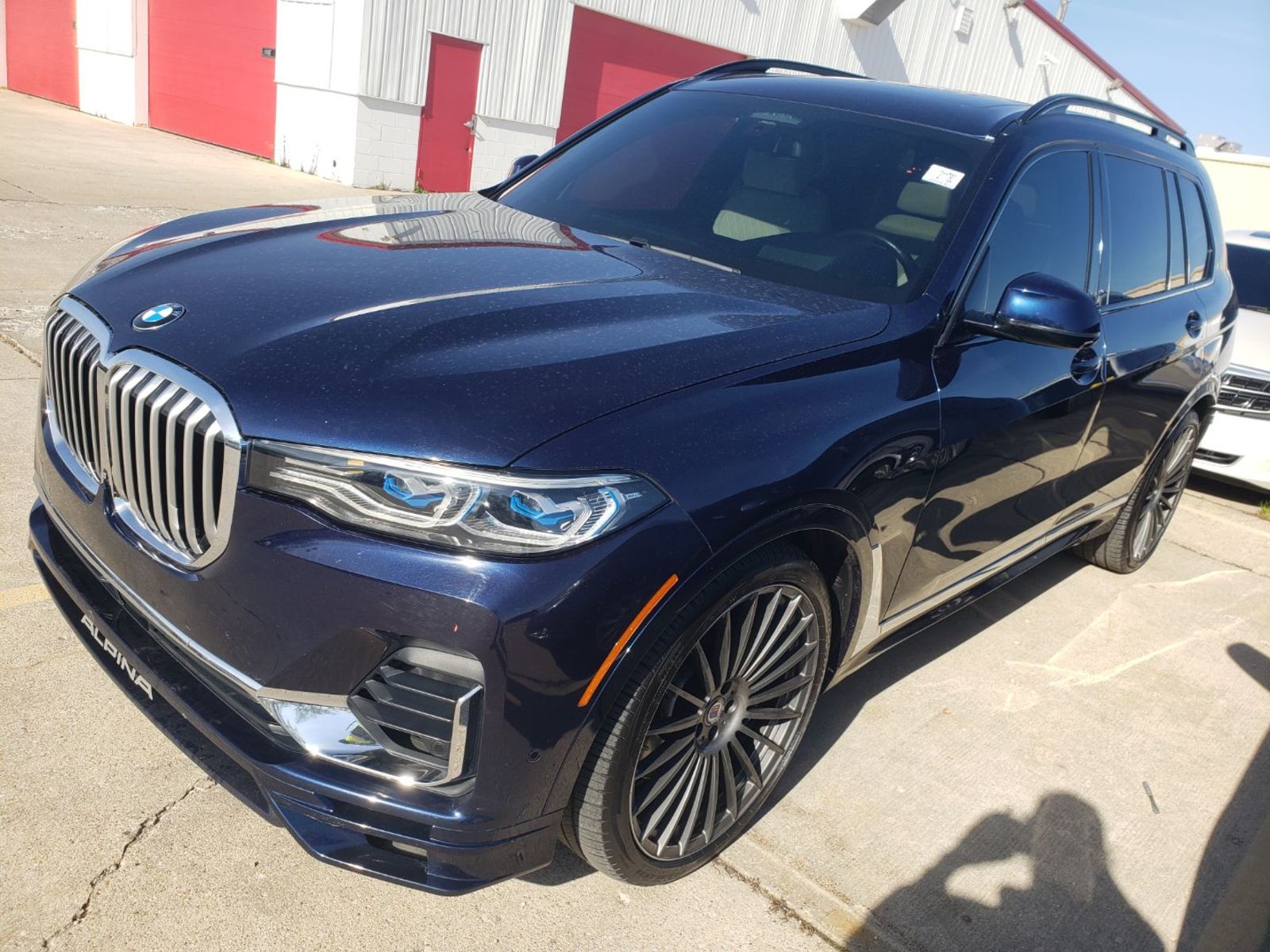 2021 BMW X7   AWD
