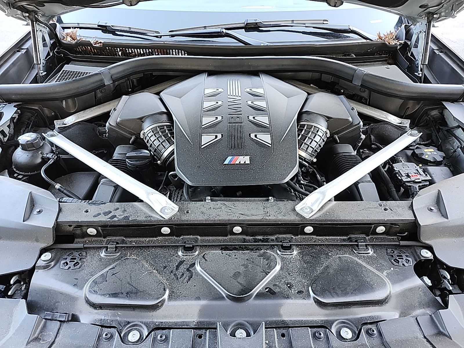 2023 BMW X7  M60i AWD