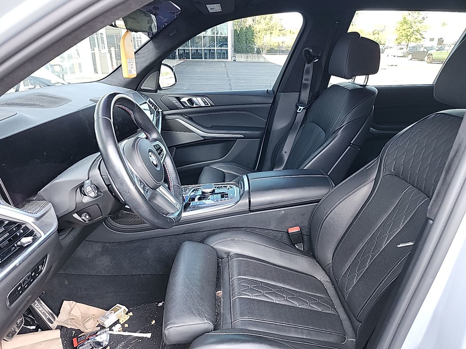 2023 BMW X7  M60i AWD