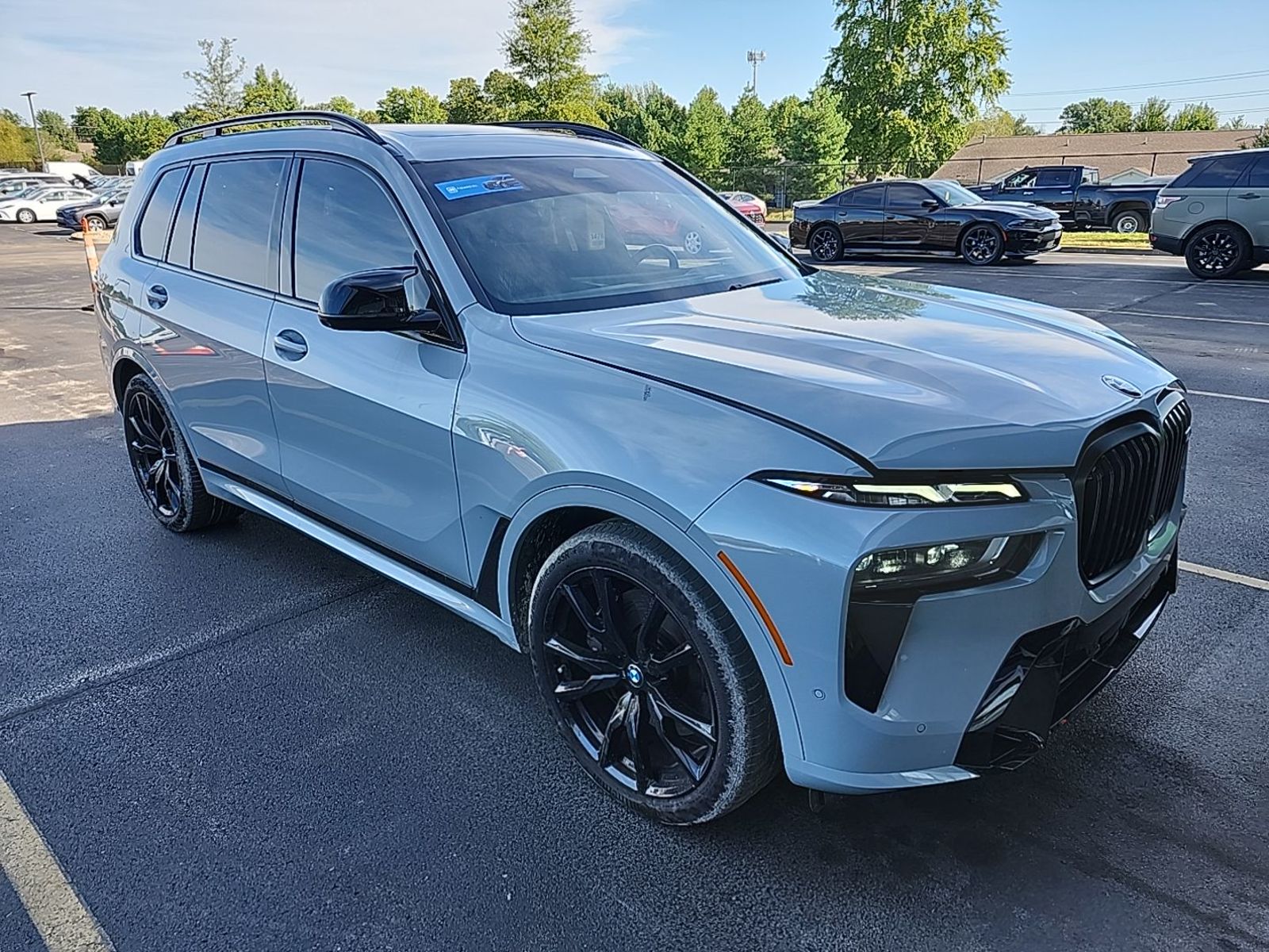 2023 BMW X7  M60i AWD