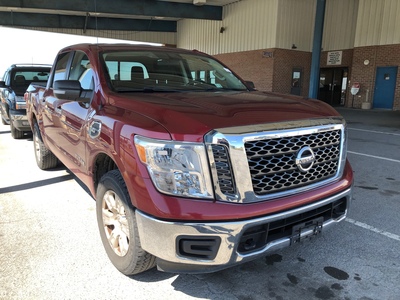 2017 Nissan Titan