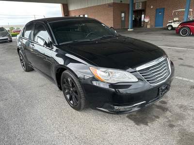 2013 Chrysler 200
