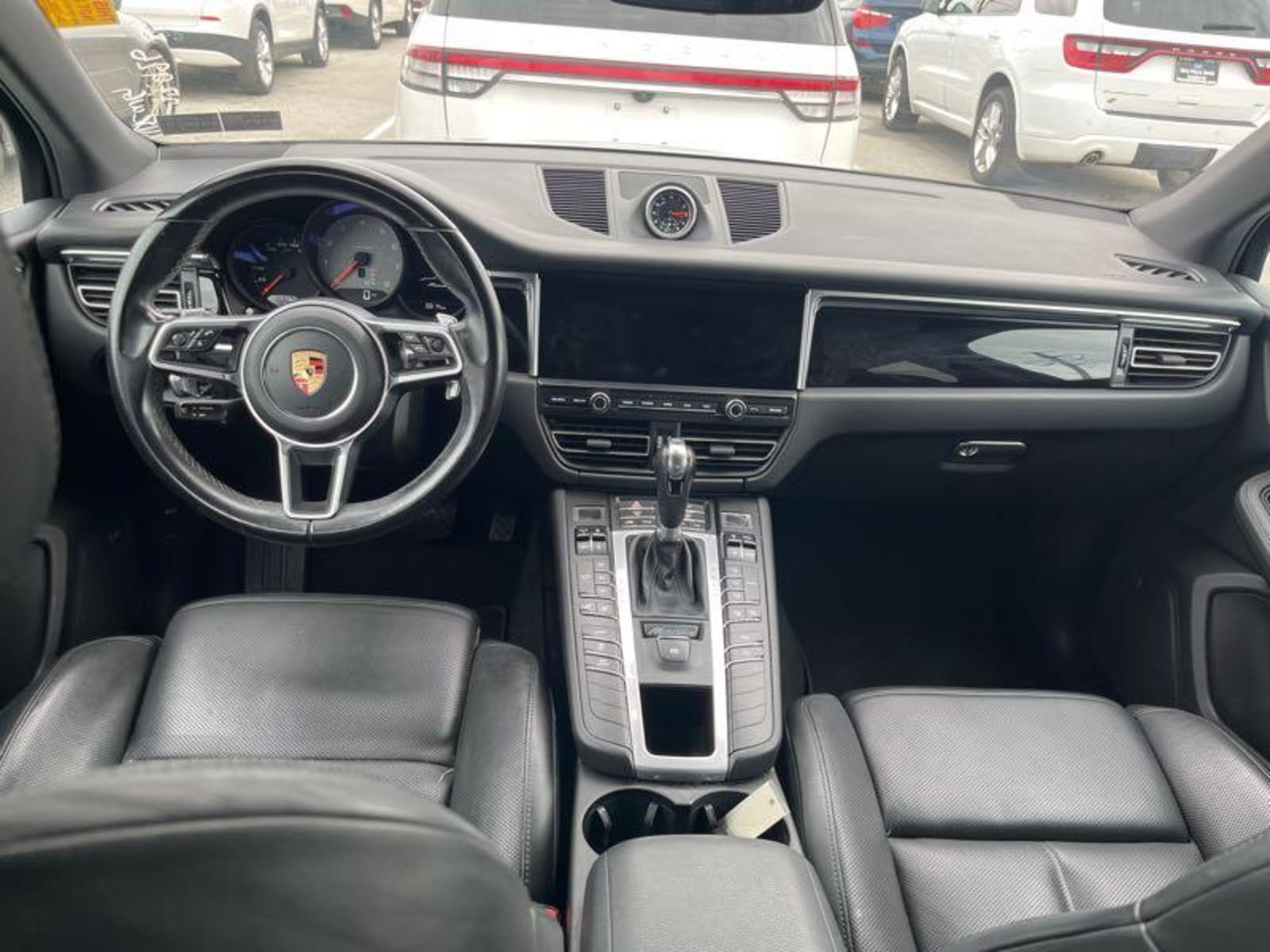 2021 Porsche macan  S AWD