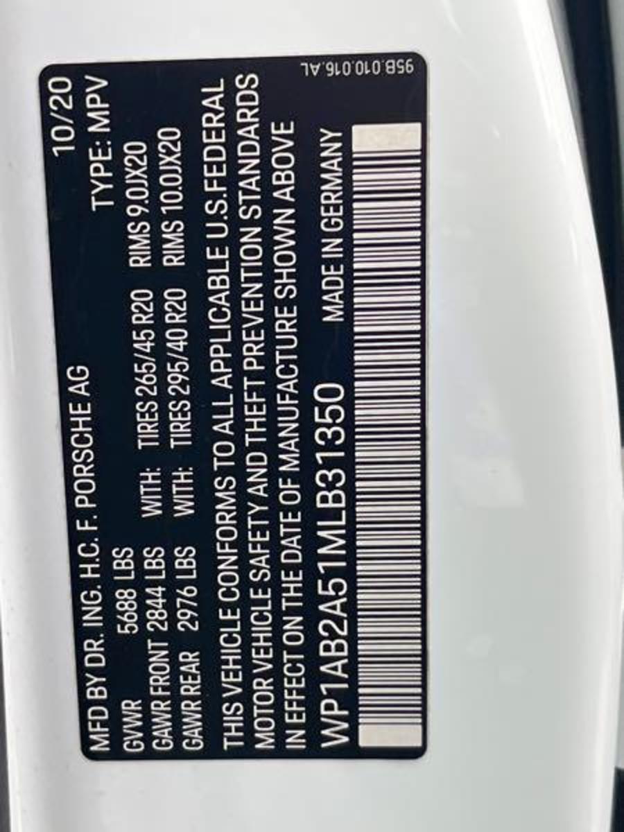 2021 Porsche macan  S AWD