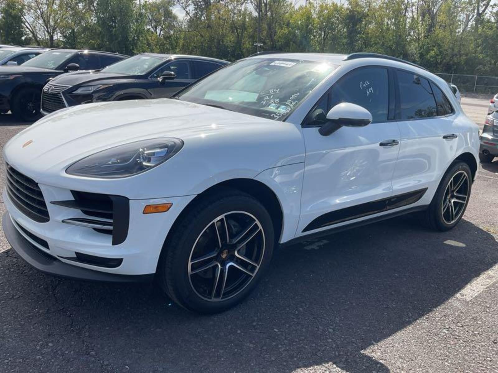 2021 Porsche macan  S AWD