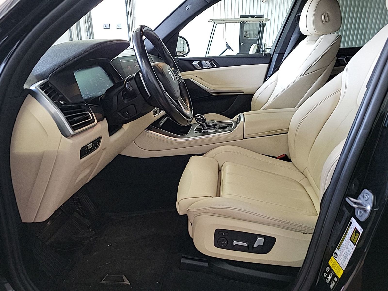 2022 BMW X5  XDrive40i AWD