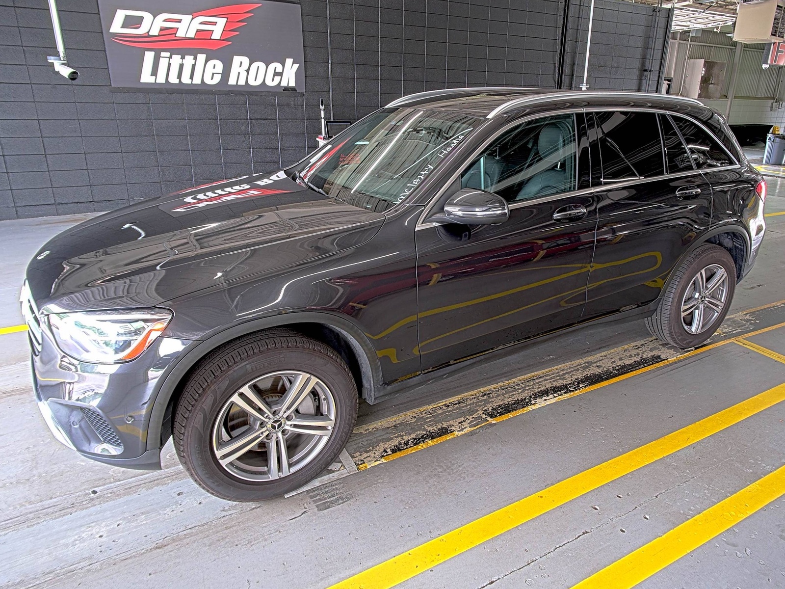 2022 Mercedes-Benz GLC   RWD