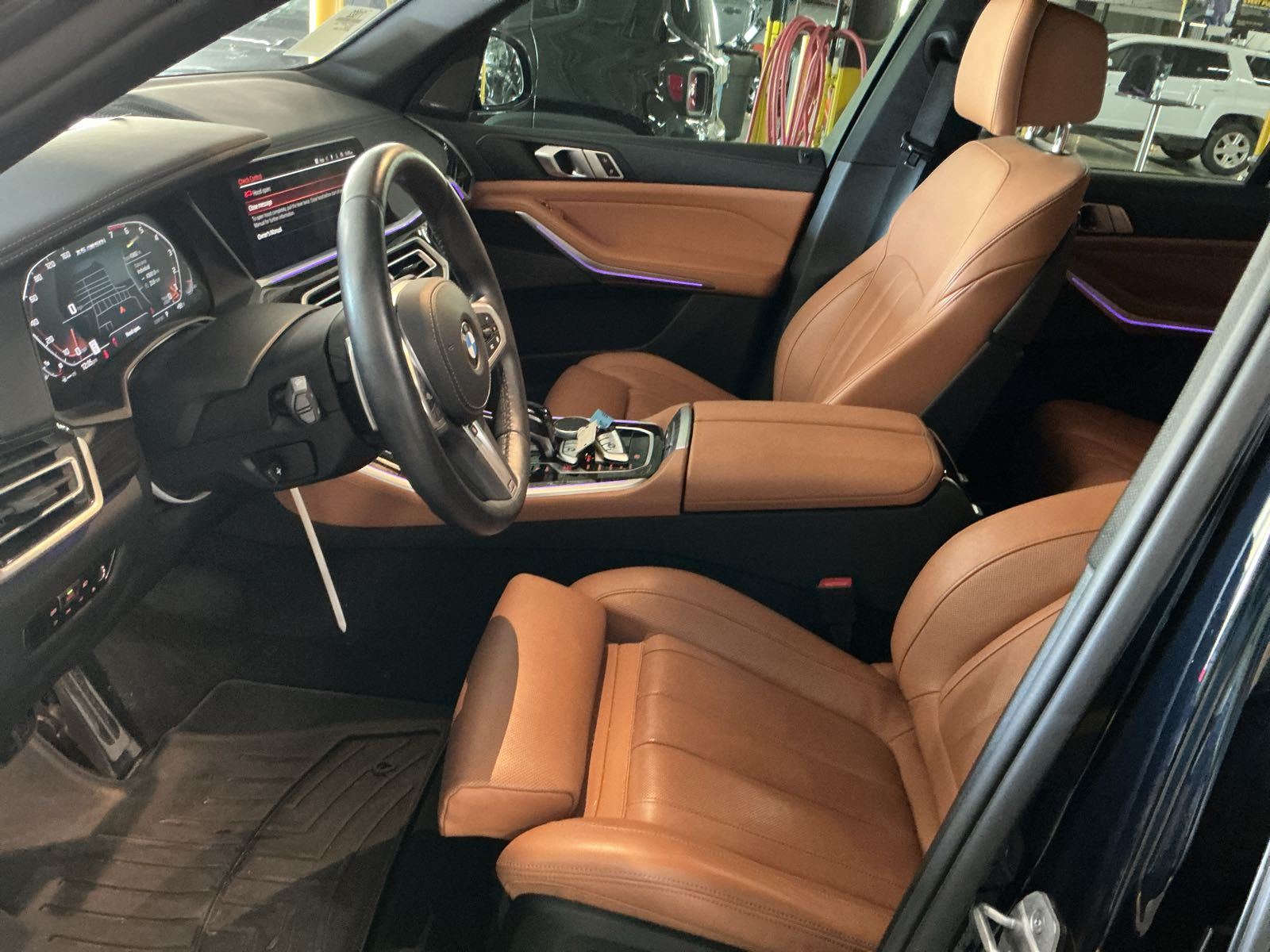 2022 BMW X5  M50i AWD