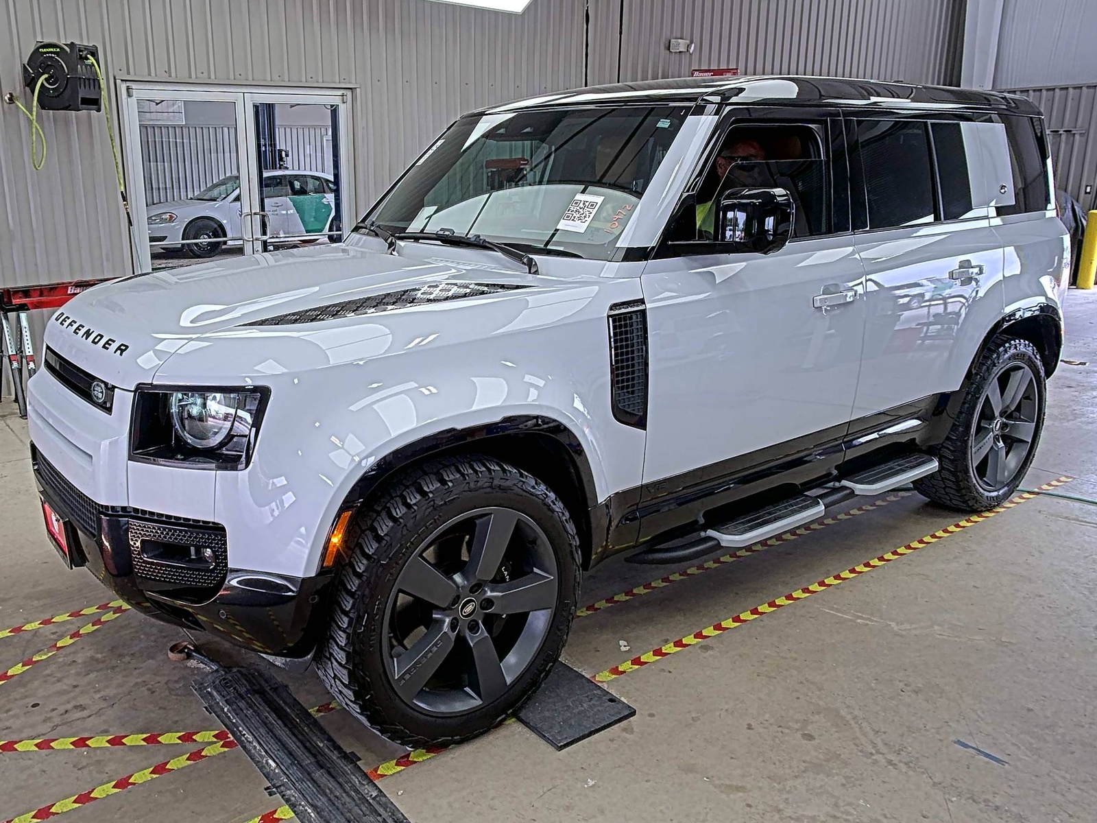 2023 Land Rover Defender 110  110 AWD