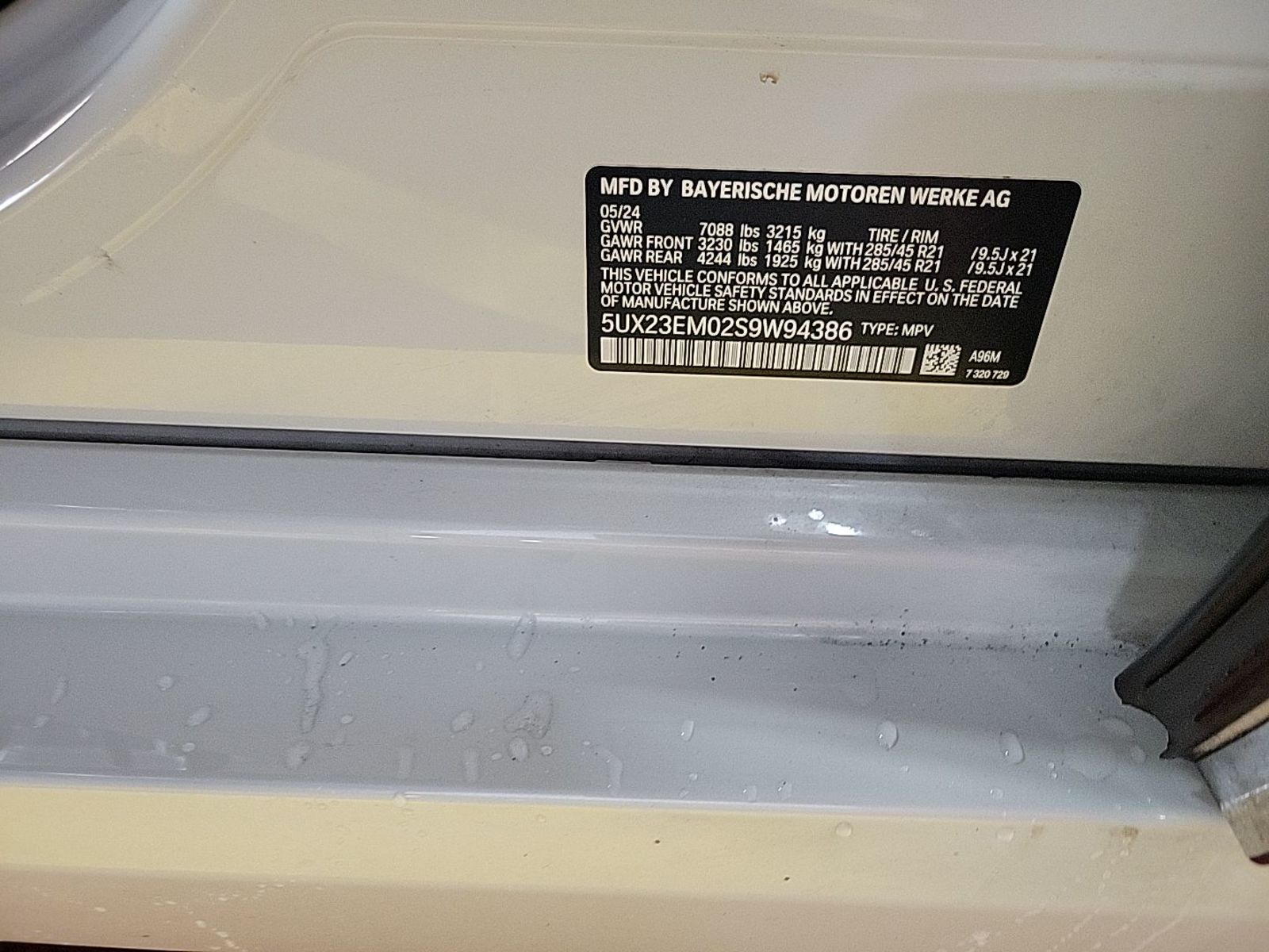 2025 BMW X7  XDrive40i AWD