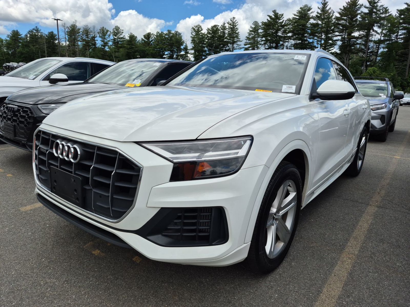 2019 Audi Q8  Premium AWD