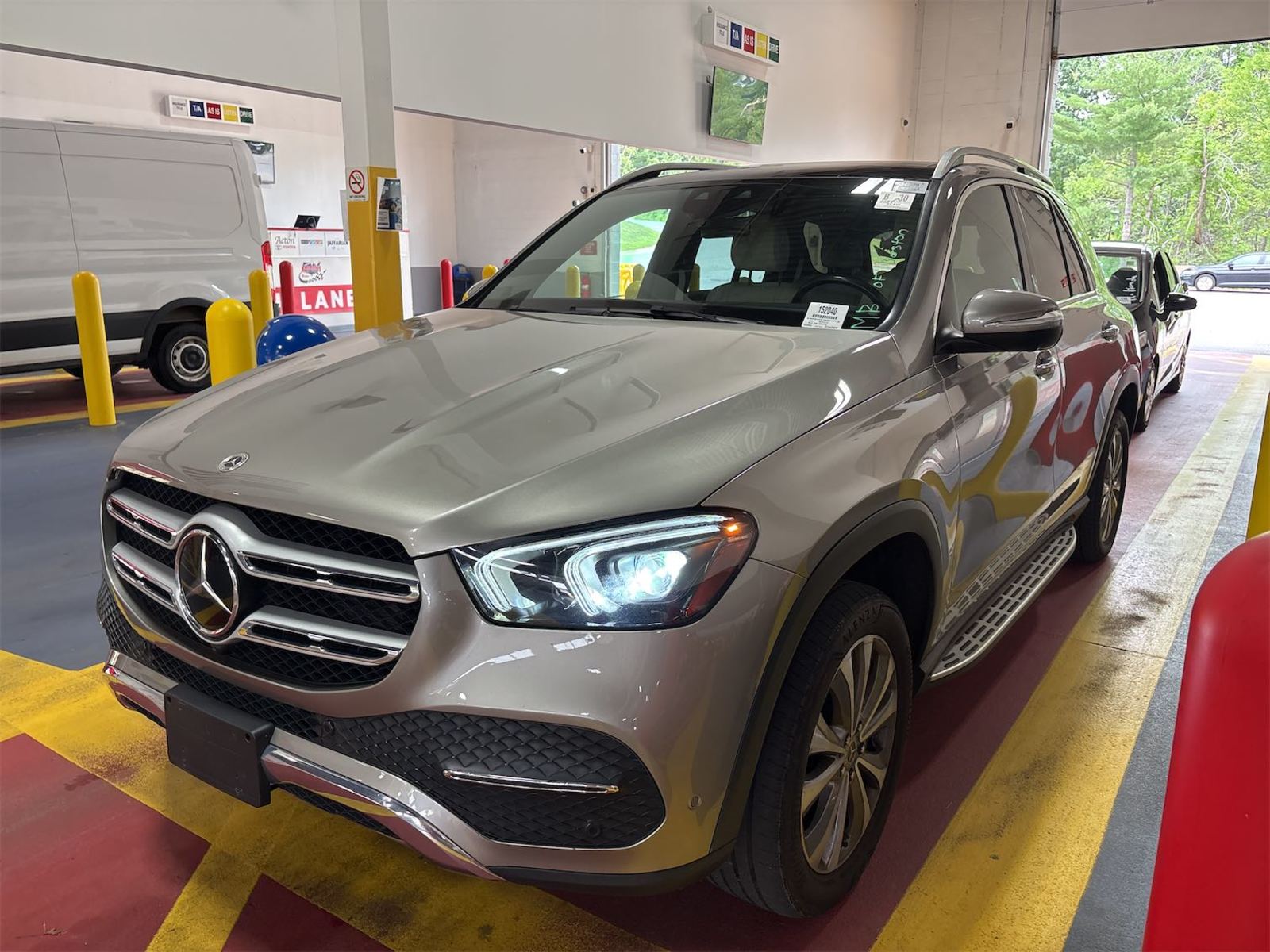 2021 Mercedes-Benz GLE   AWD