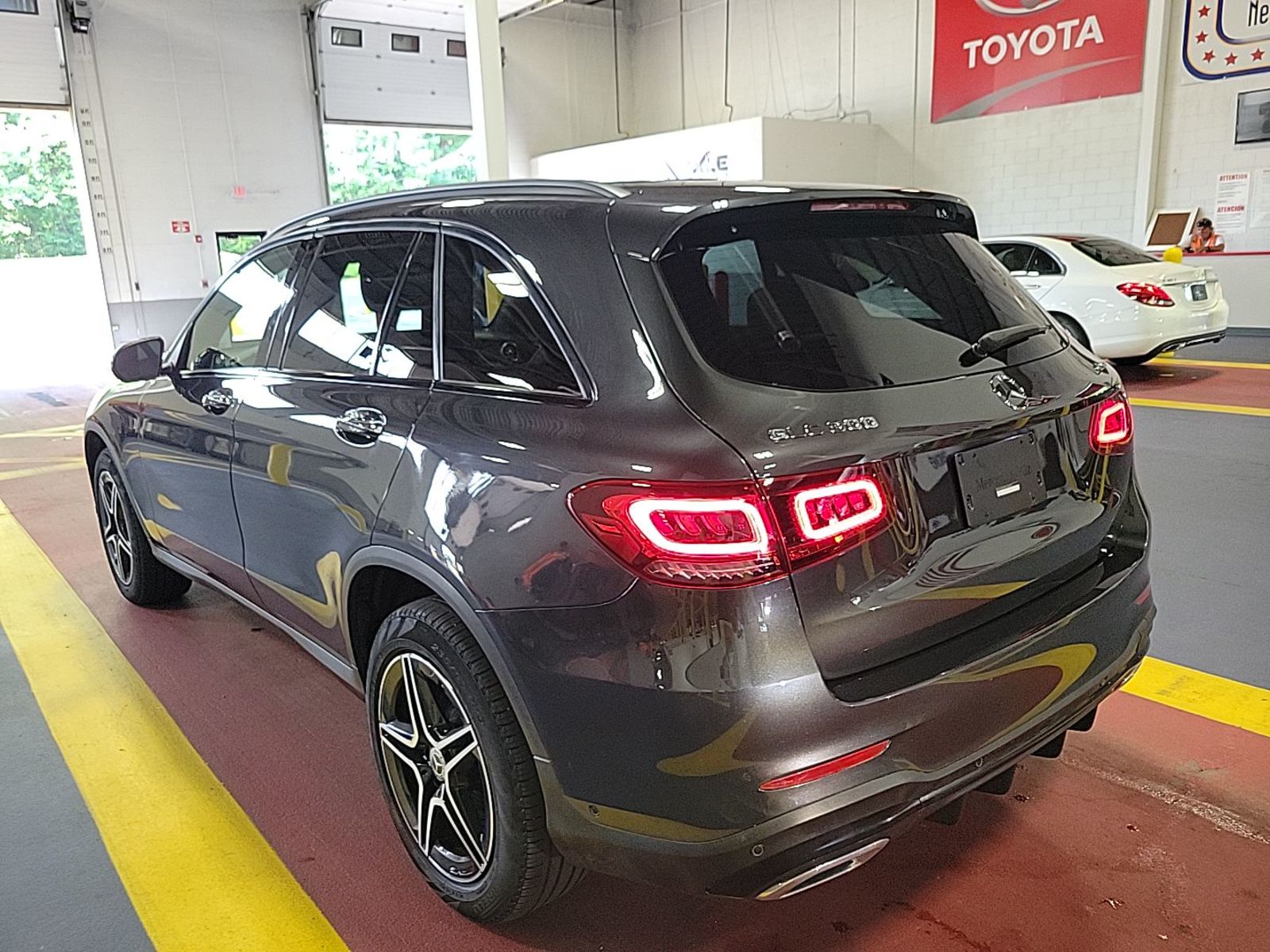 2022 Mercedes-Benz GLC   AWD