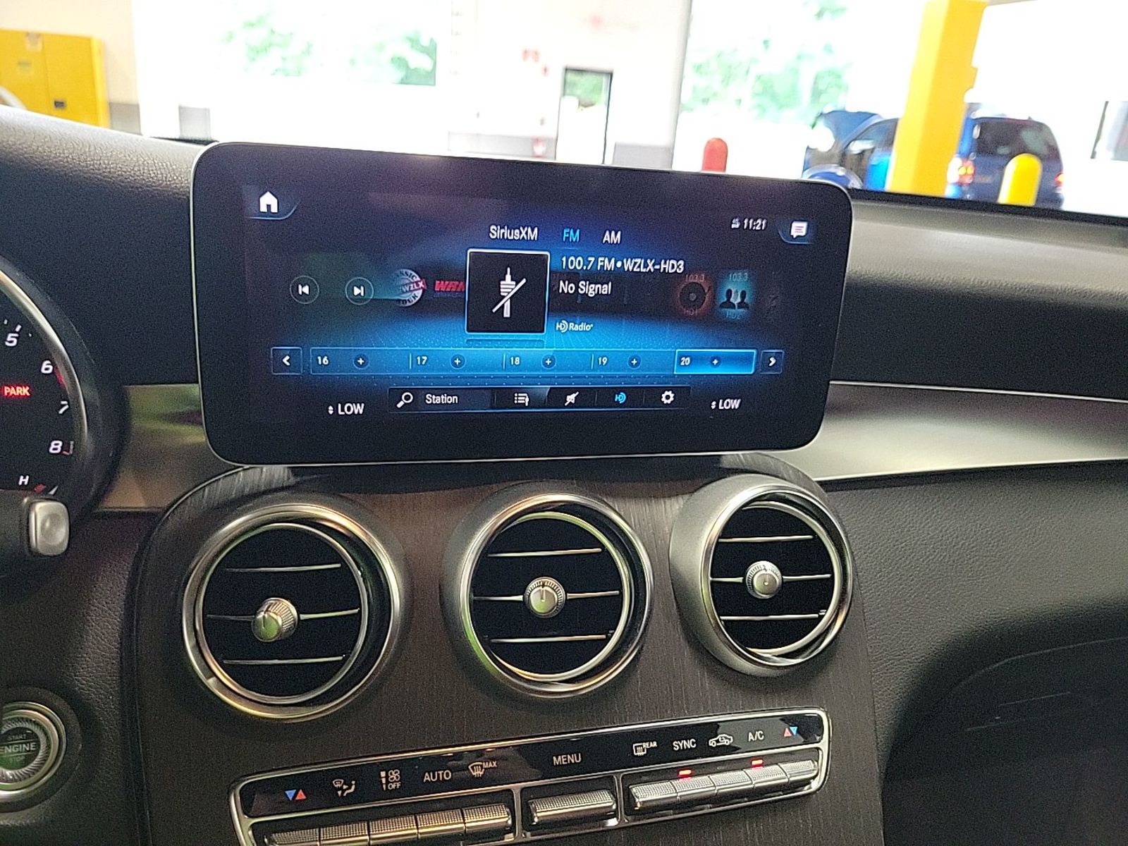 2022 Mercedes-Benz GLC   AWD