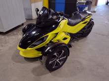 2014 CAN-AM SPYDER ROADSTER RS