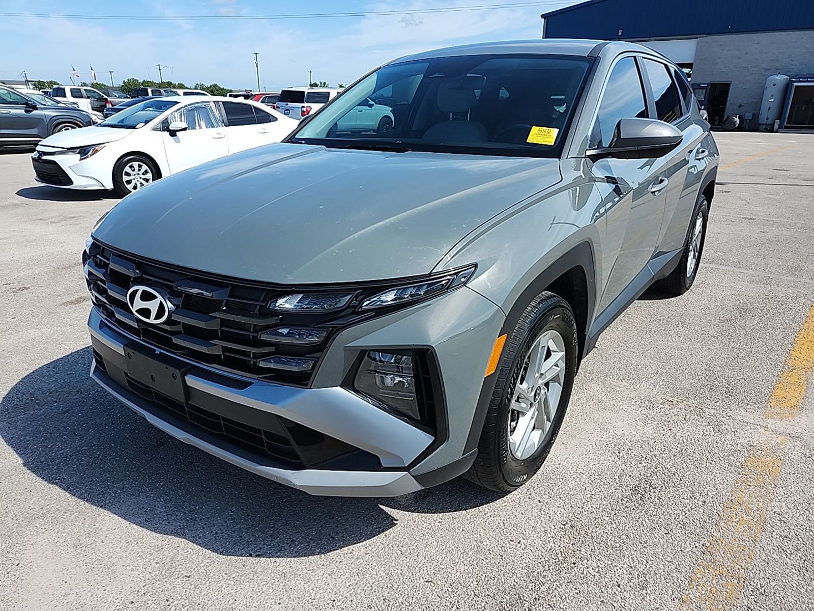 2025 Hyundai Tucson  SE FWD