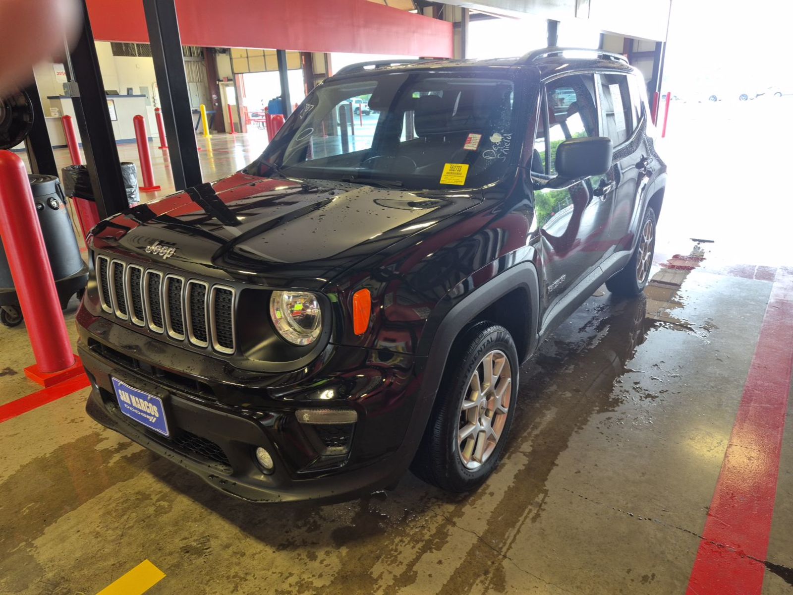 2022 Jeep Renegade  Latitude AWD