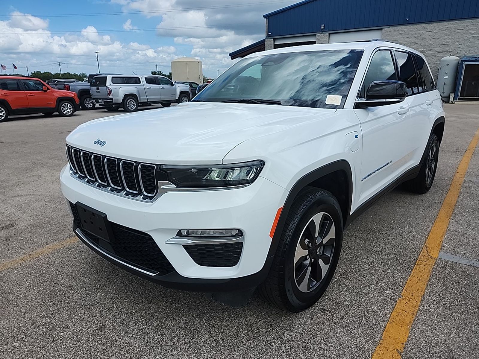 2024 Jeep Grand Cherokee   AWD