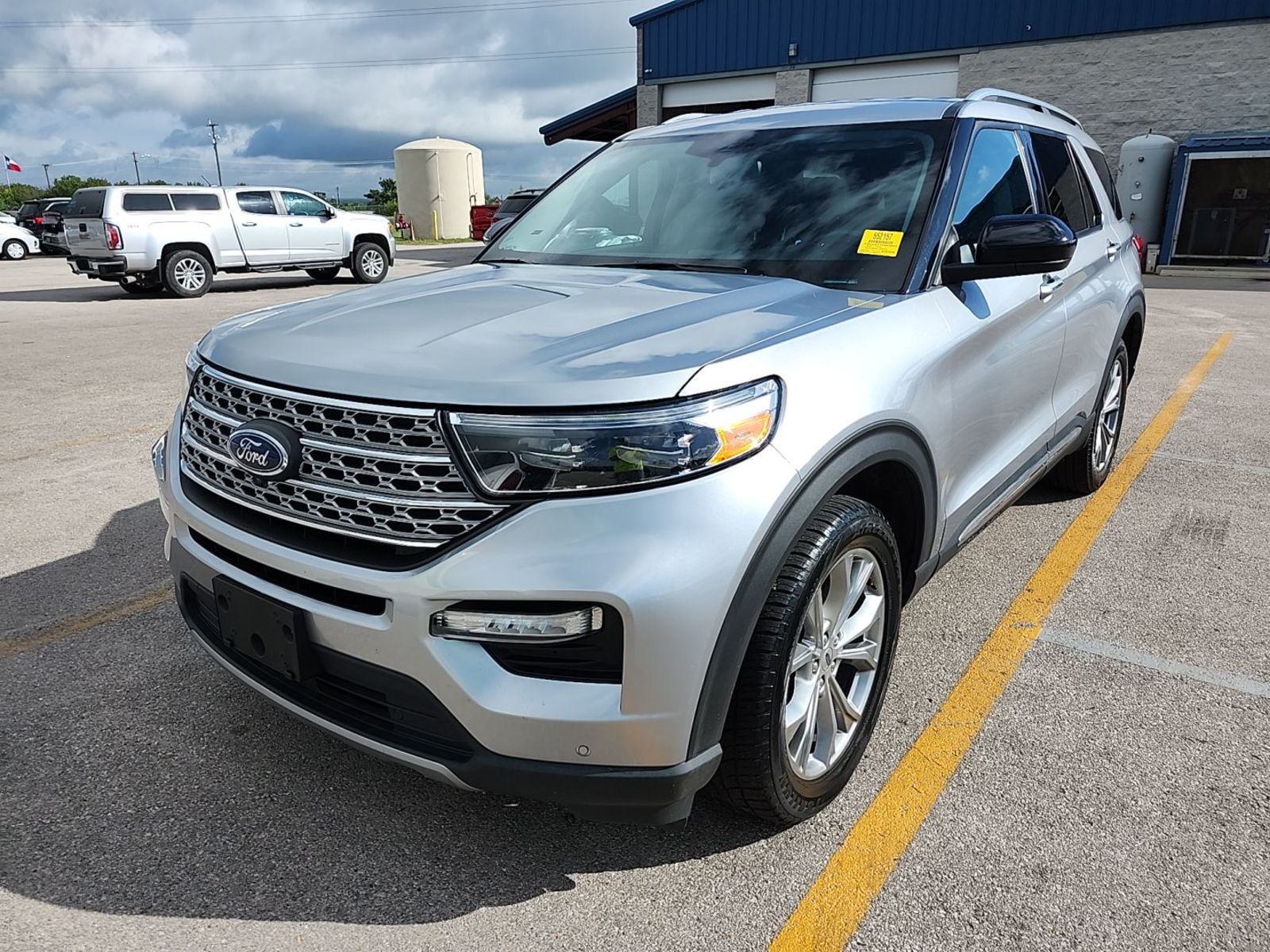 2023 Ford Explorer  Limited AWD