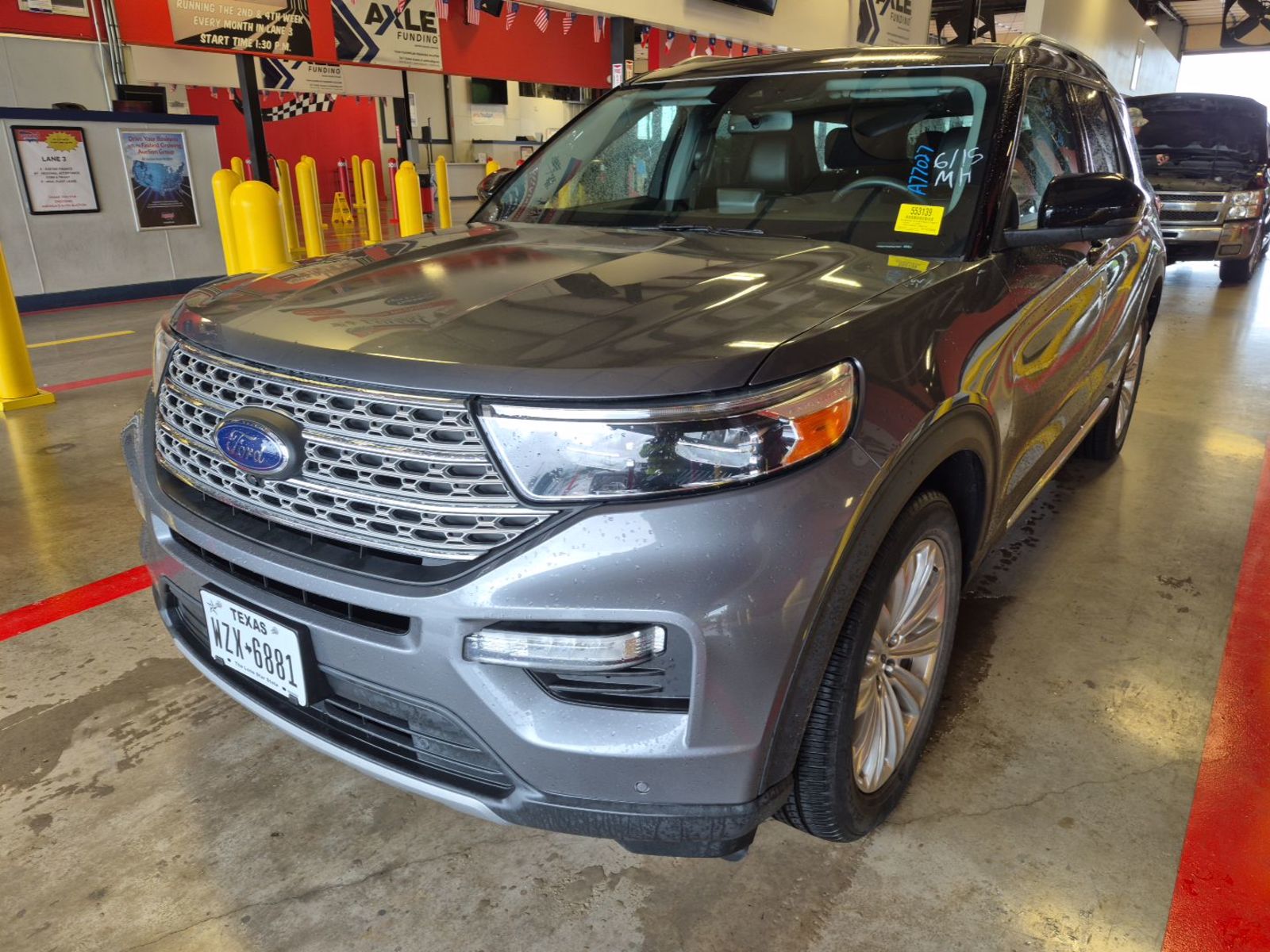 2023 Ford Explorer  Limited RWD